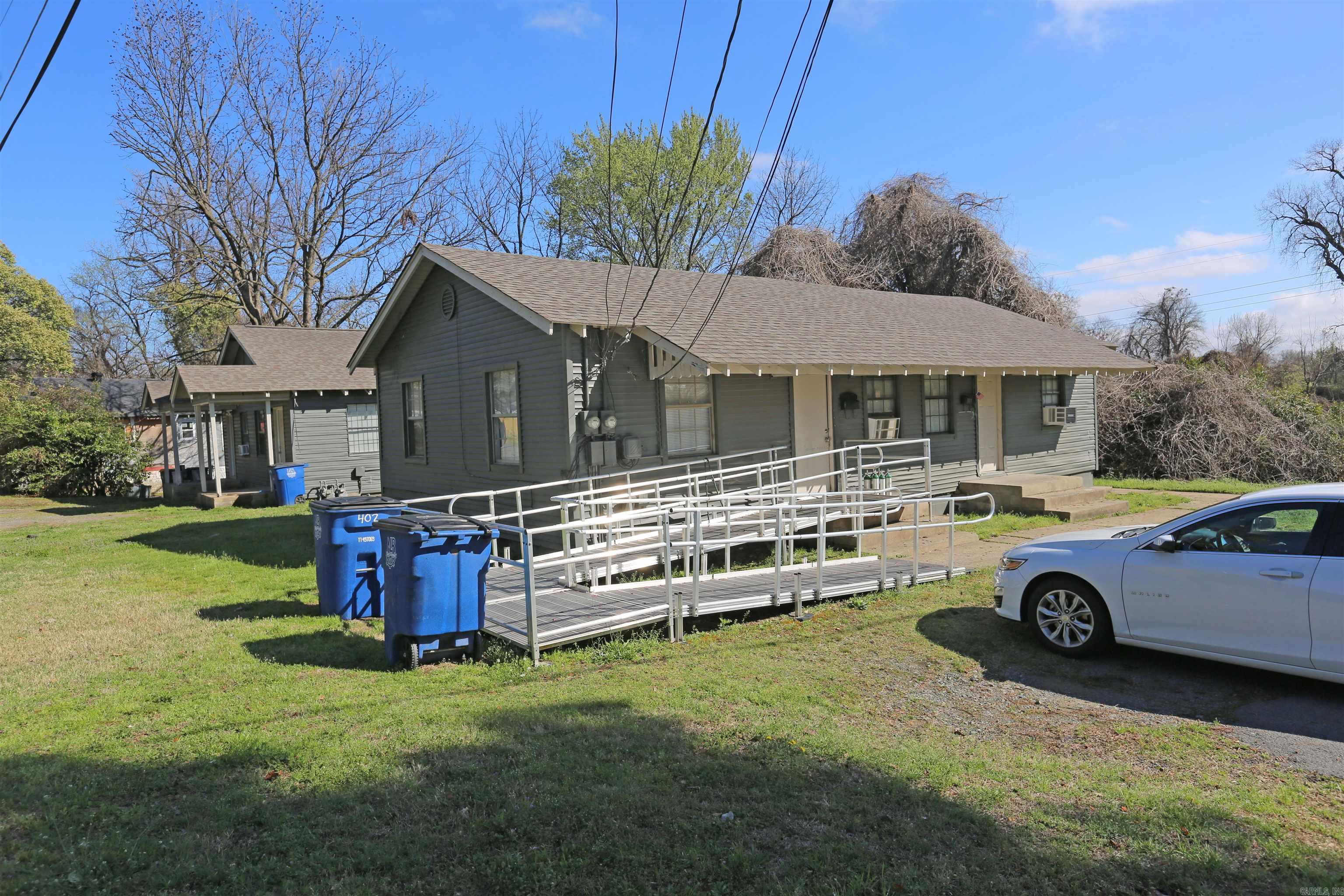 2804 Lincoln Avenue Property Photo 1