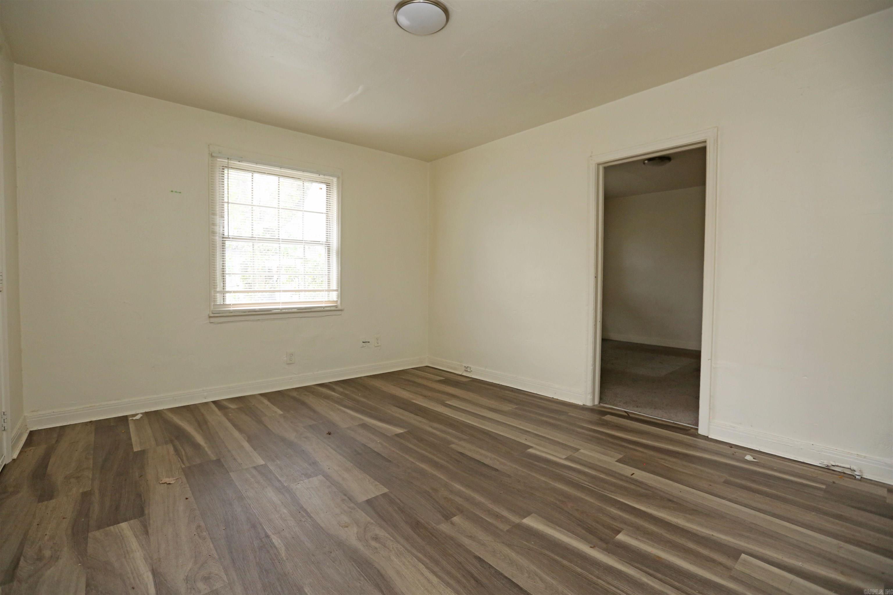 2804 Lincoln Avenue Property Photo 7