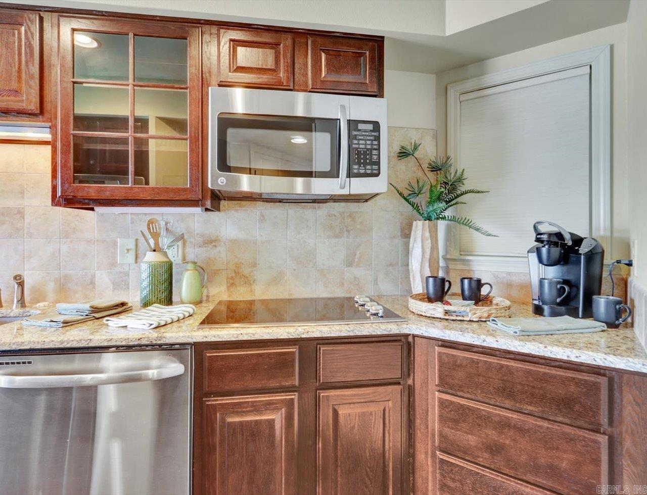 101 Long Island Drive 201 Property Photo 20