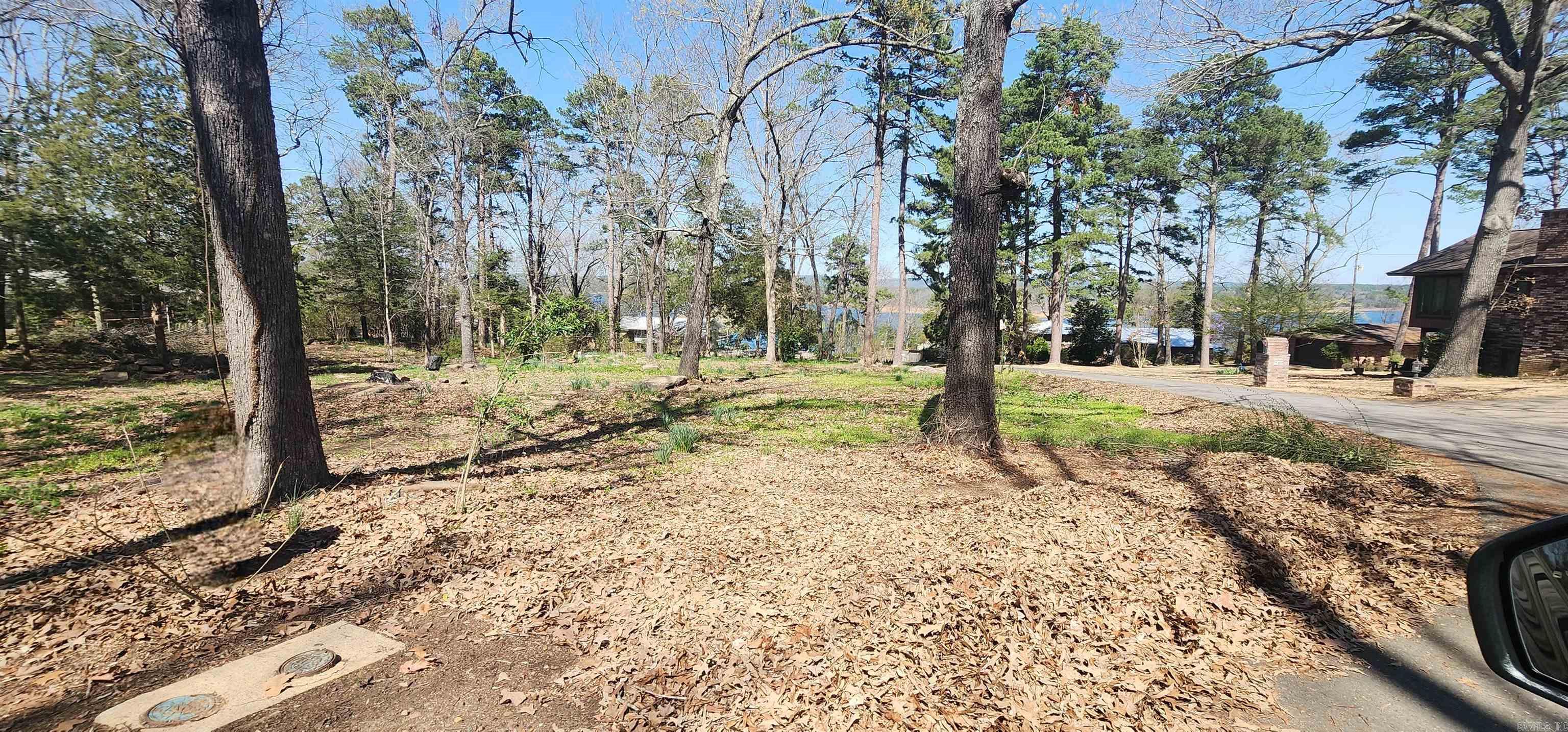 204 Glenview Drive Property Photo 1