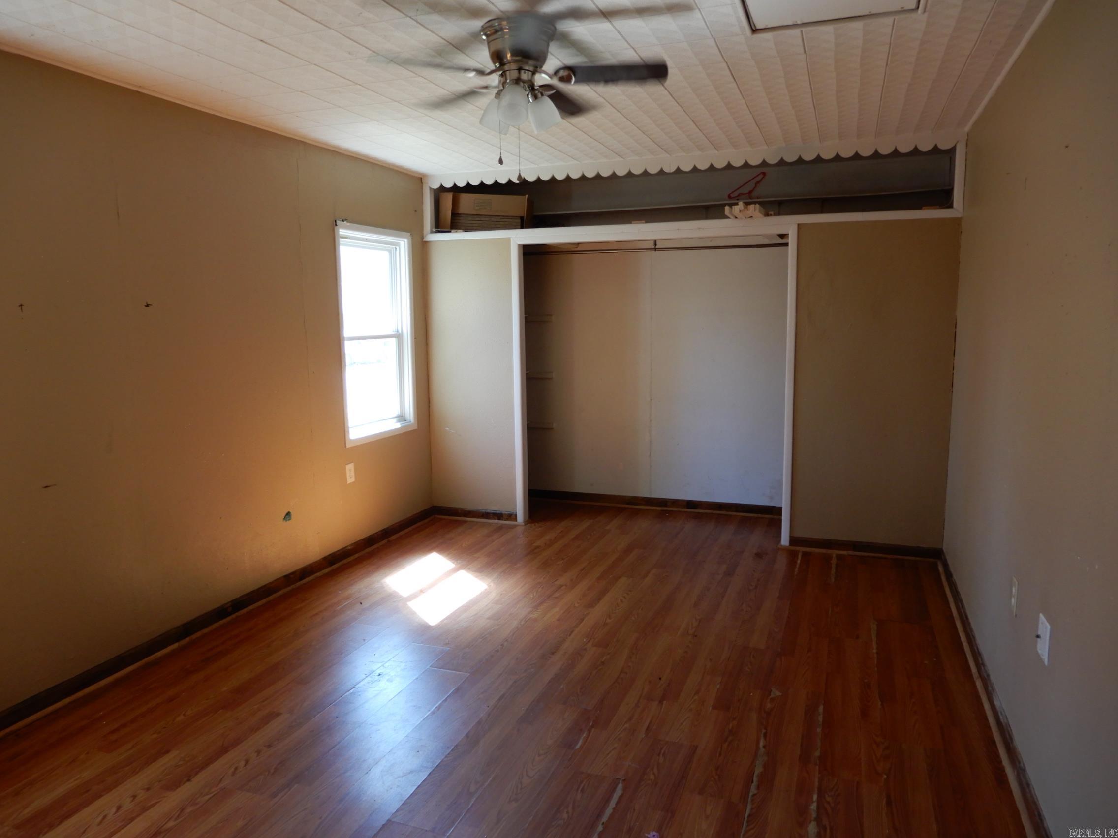 901 West Property Photo 15