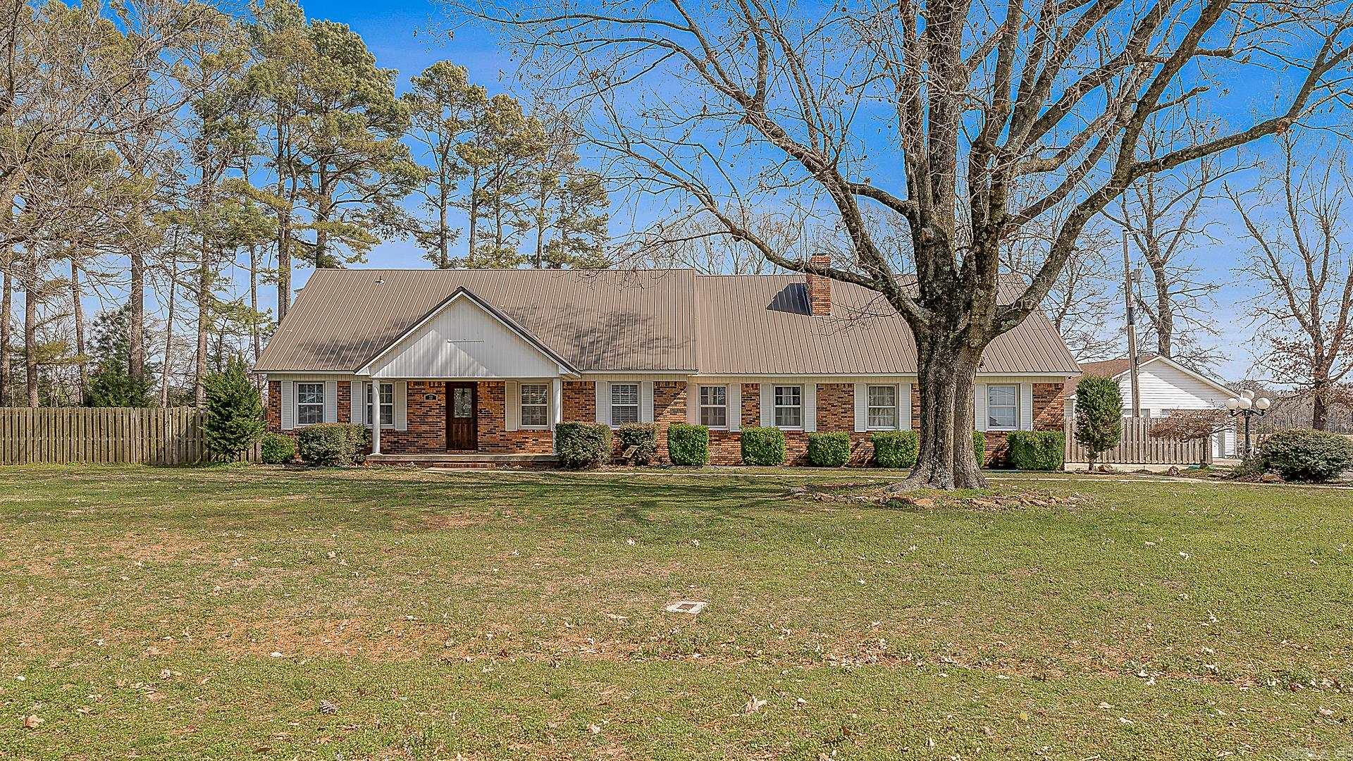 77 Cr 1412 Property Photo 1