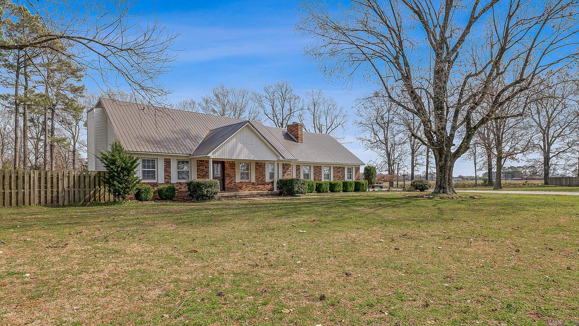 77 Cr 1412 Property Photo 2