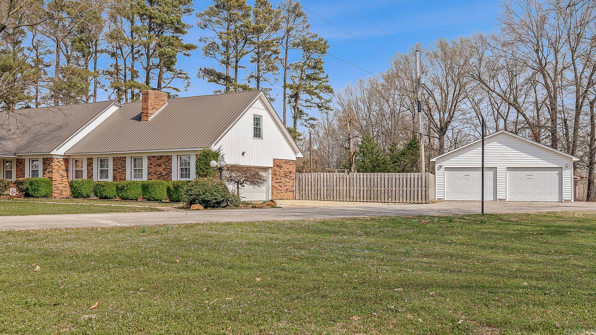 77 Cr 1412 Property Photo 4