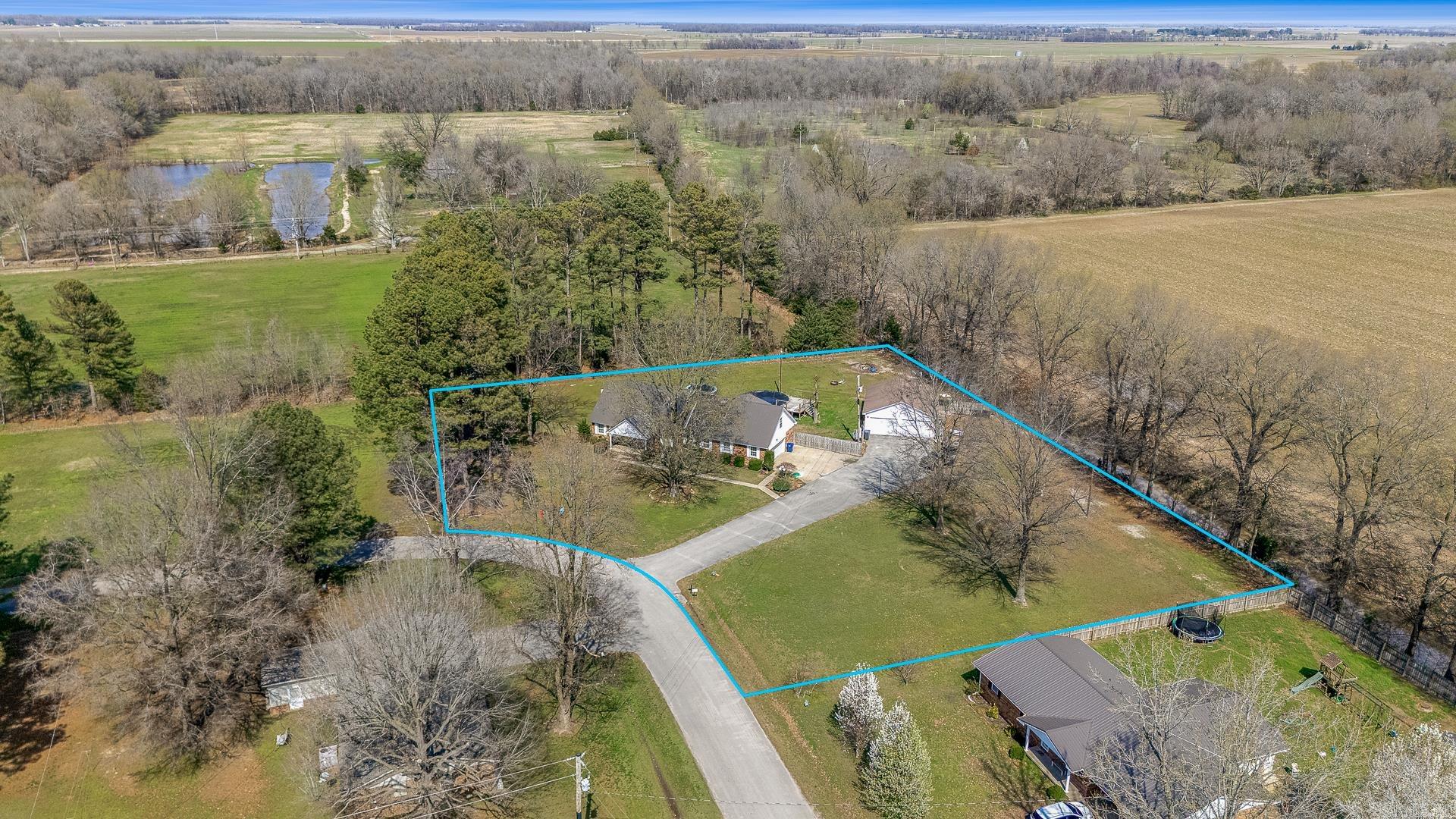 77 Cr 1412 Property Photo 15