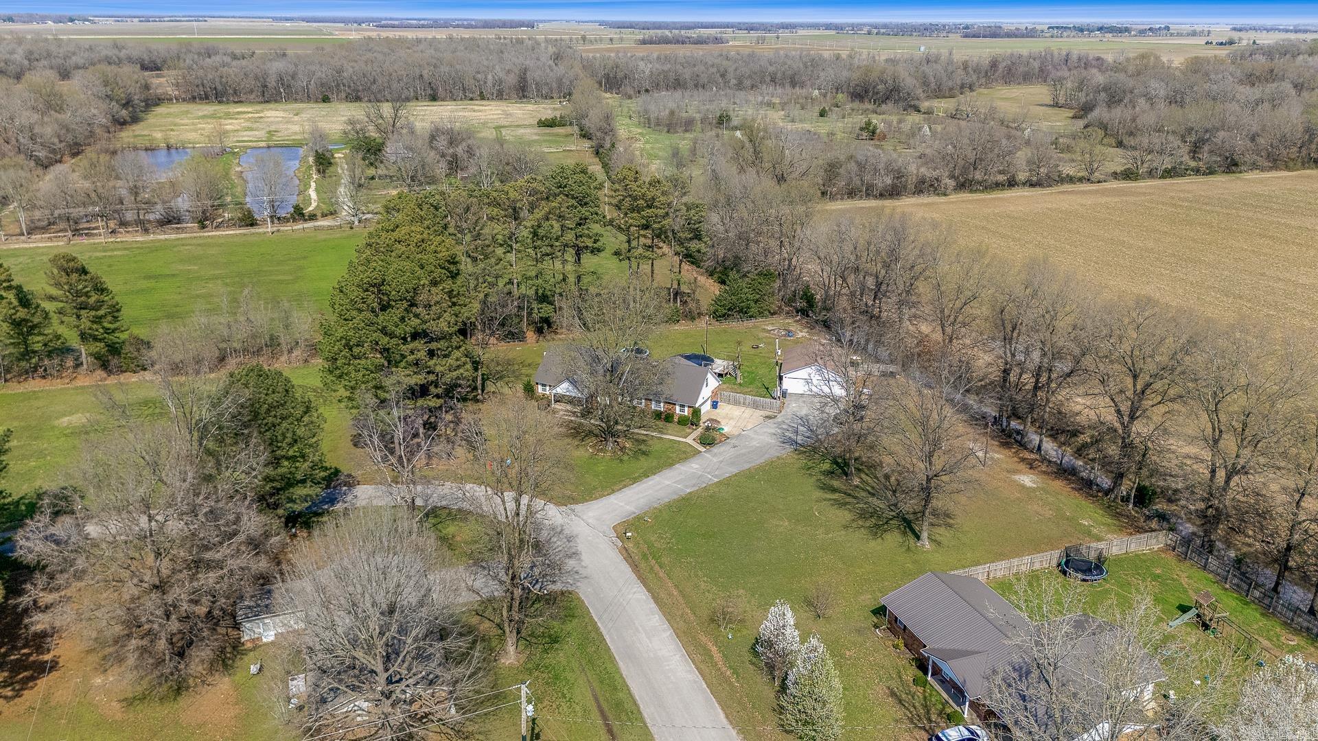 77 Cr 1412 Property Photo 16