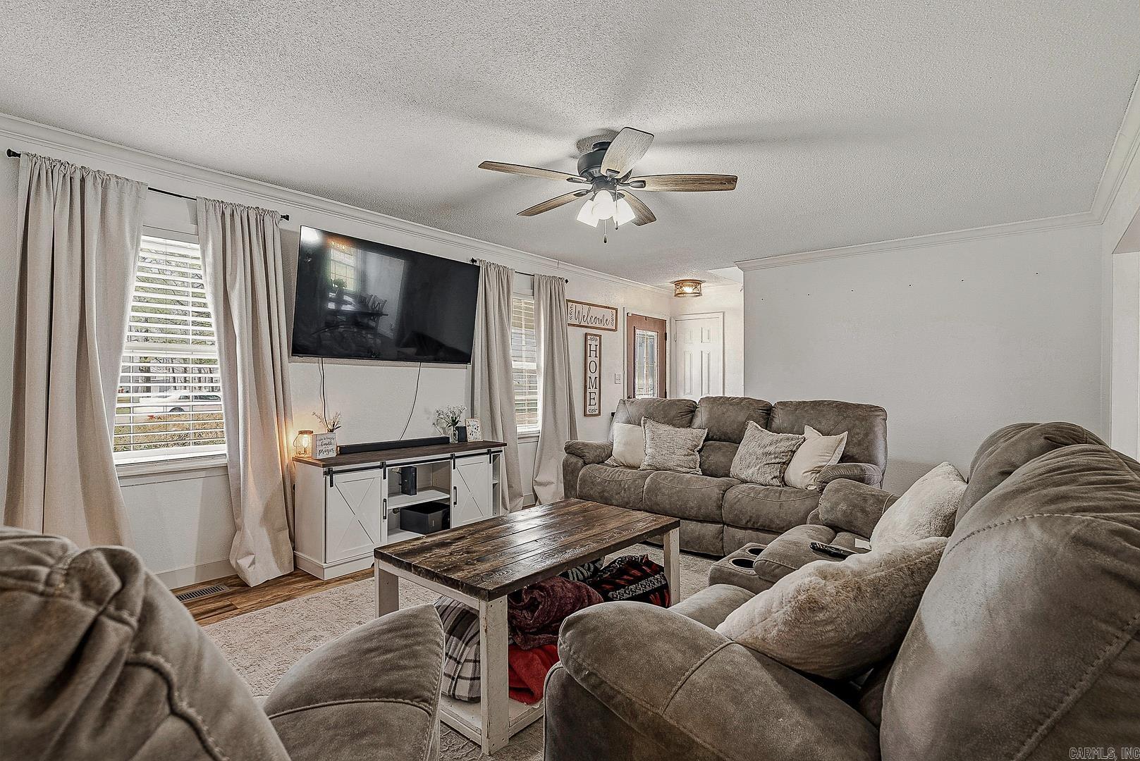 77 Cr 1412 Property Photo 27