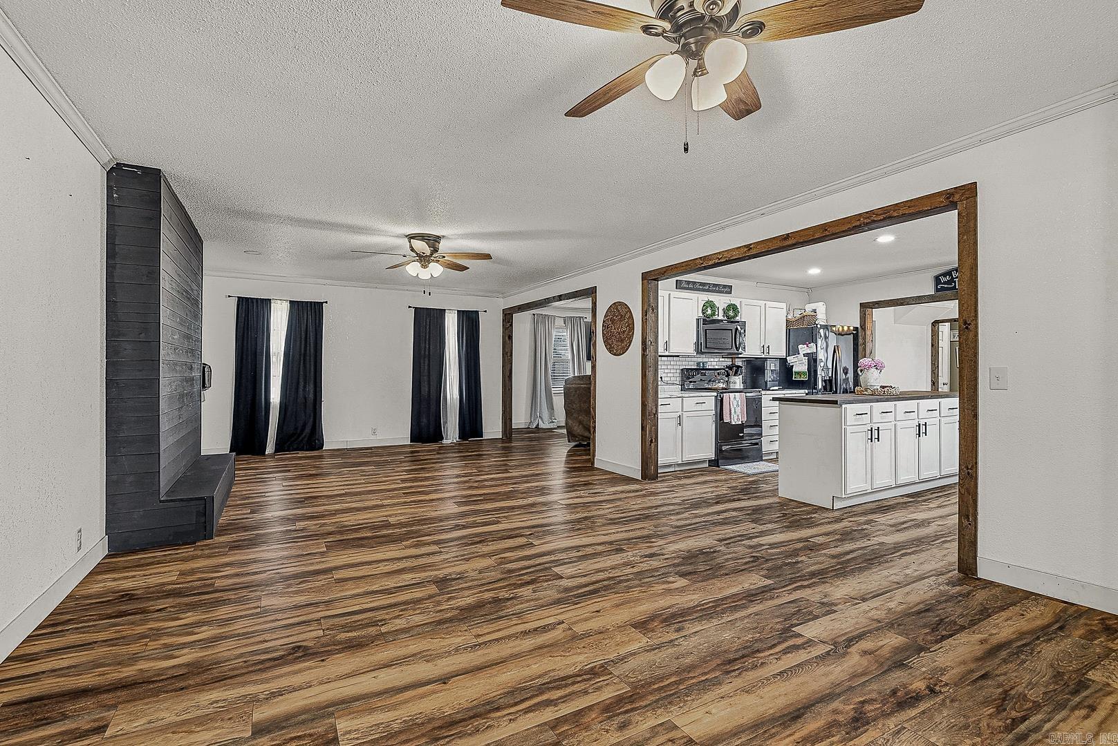 77 Cr 1412 Property Photo 29