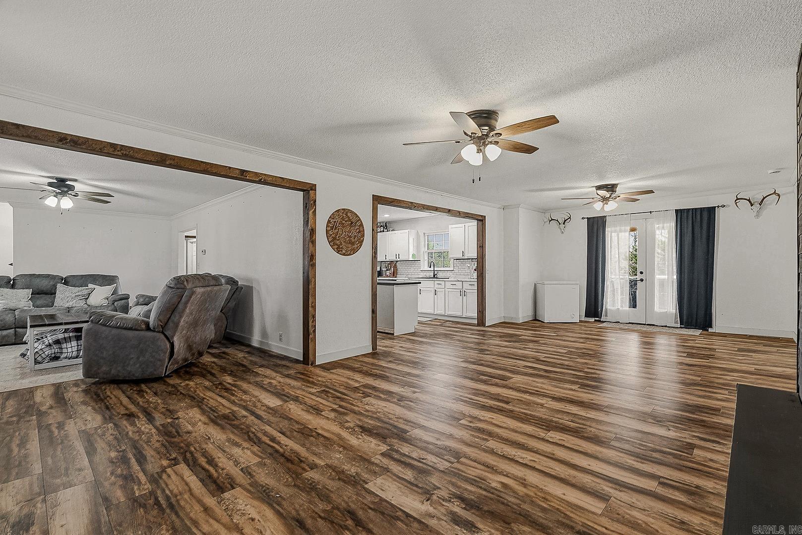 77 Cr 1412 Property Photo 31