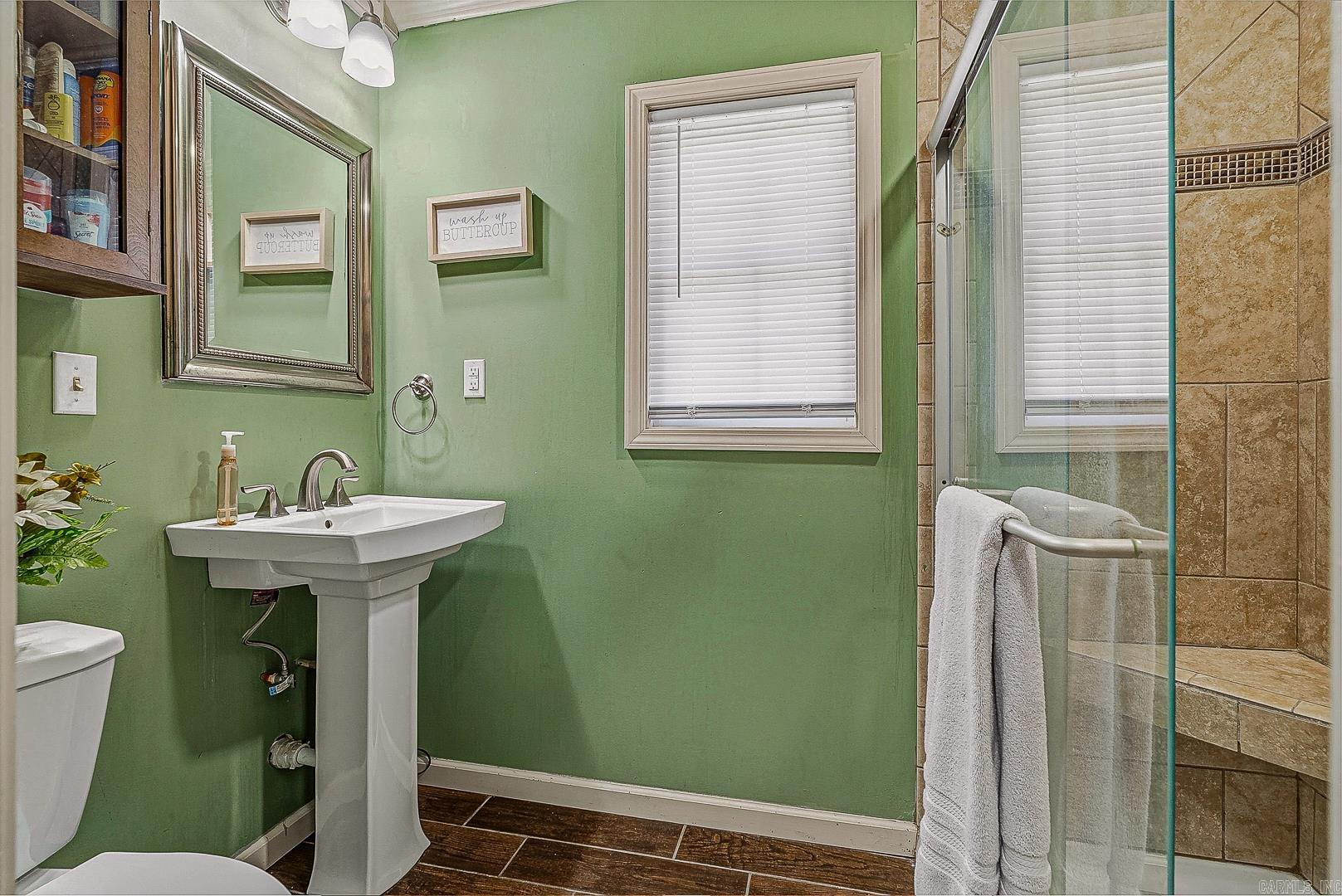 77 Cr 1412 Property Photo 40