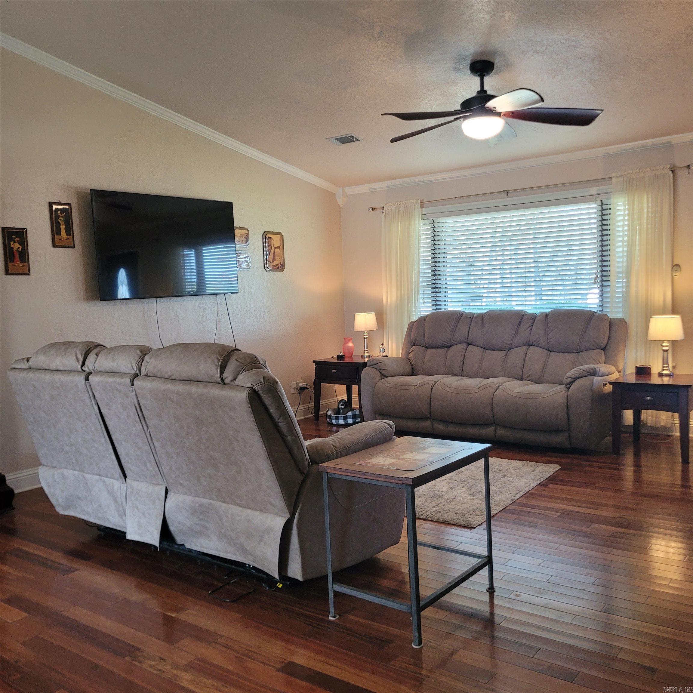 216 Remington Terrace Property Photo 6
