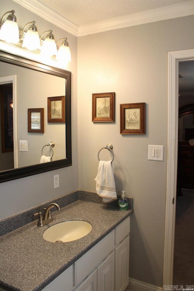 216 Remington Terrace Property Photo 19