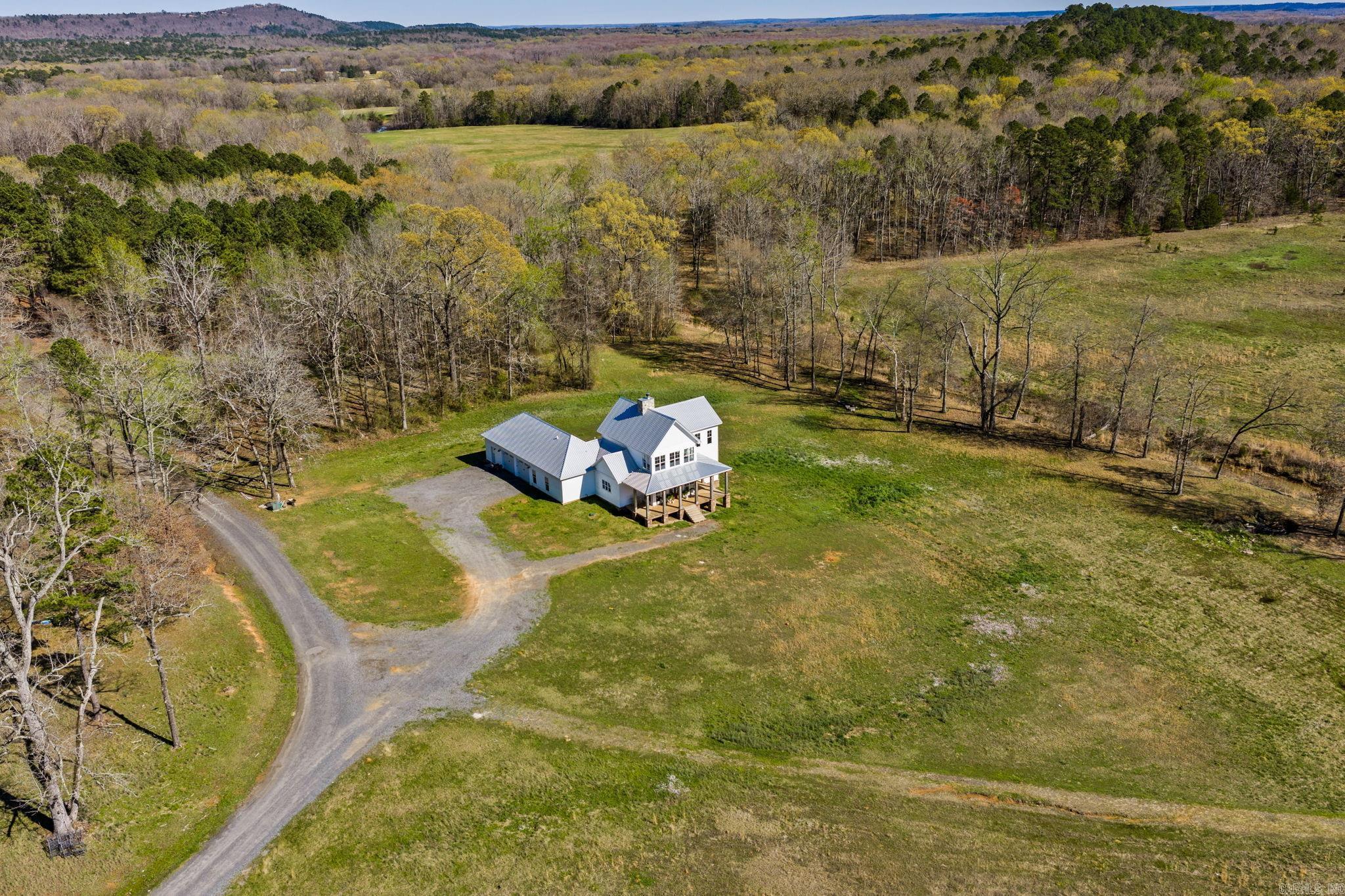 188 Goshen Valley Drive Property Photo 4