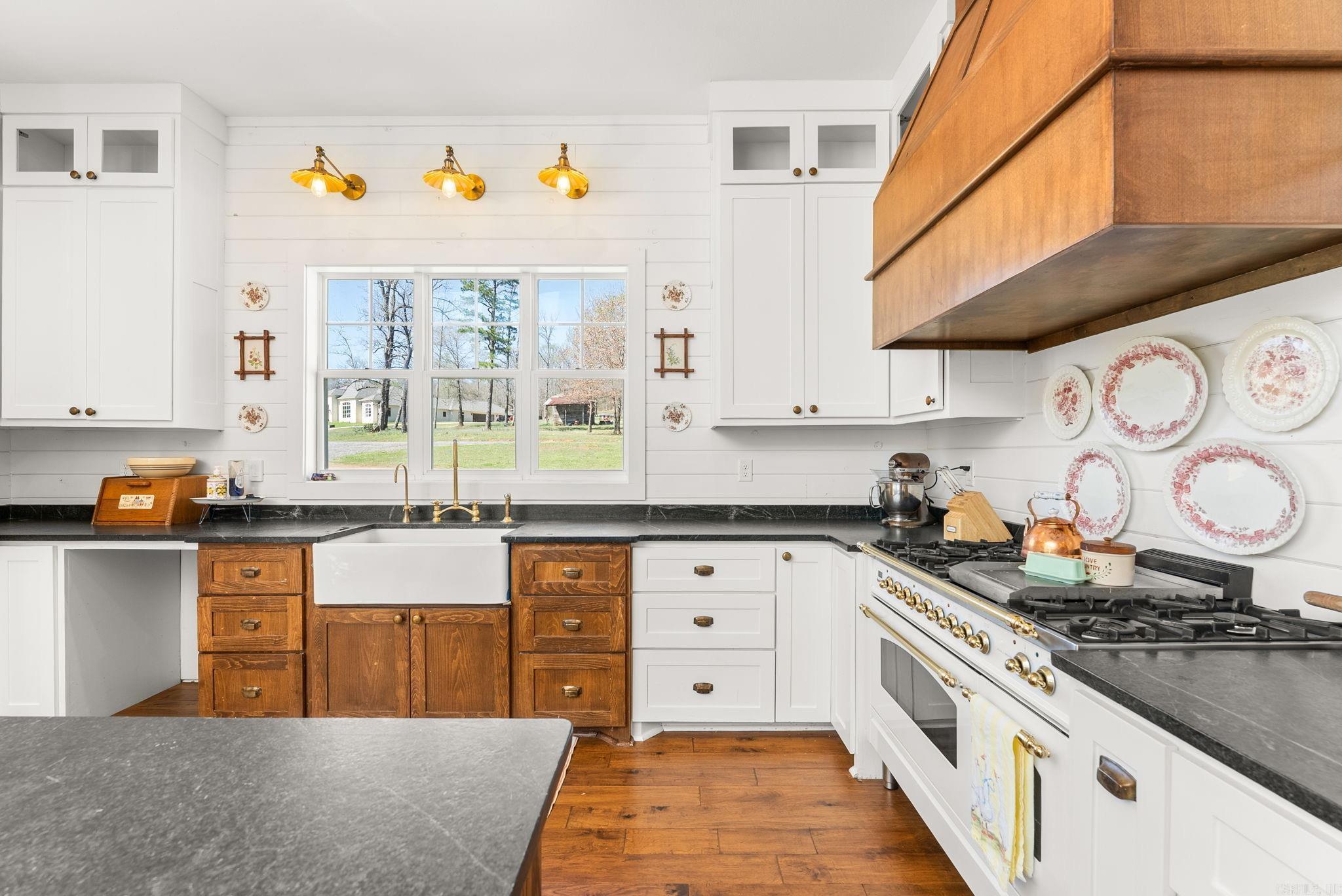 188 Goshen Valley Drive Property Photo 12