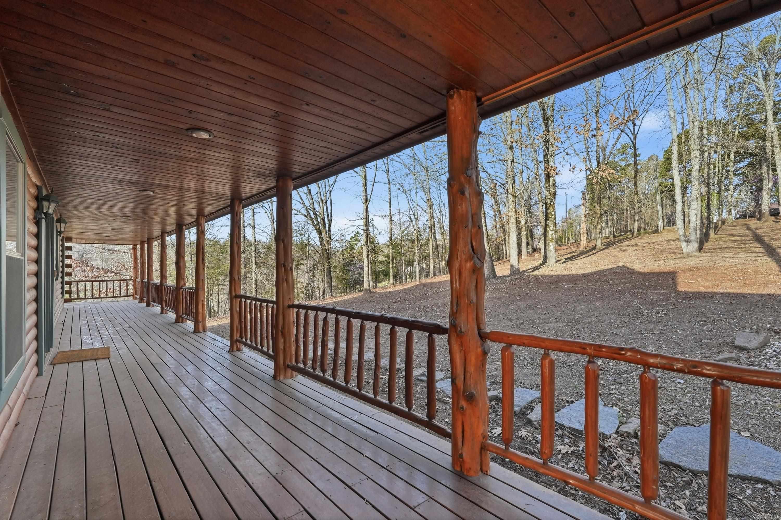 780 Watersedge Dr. Property Photo 11