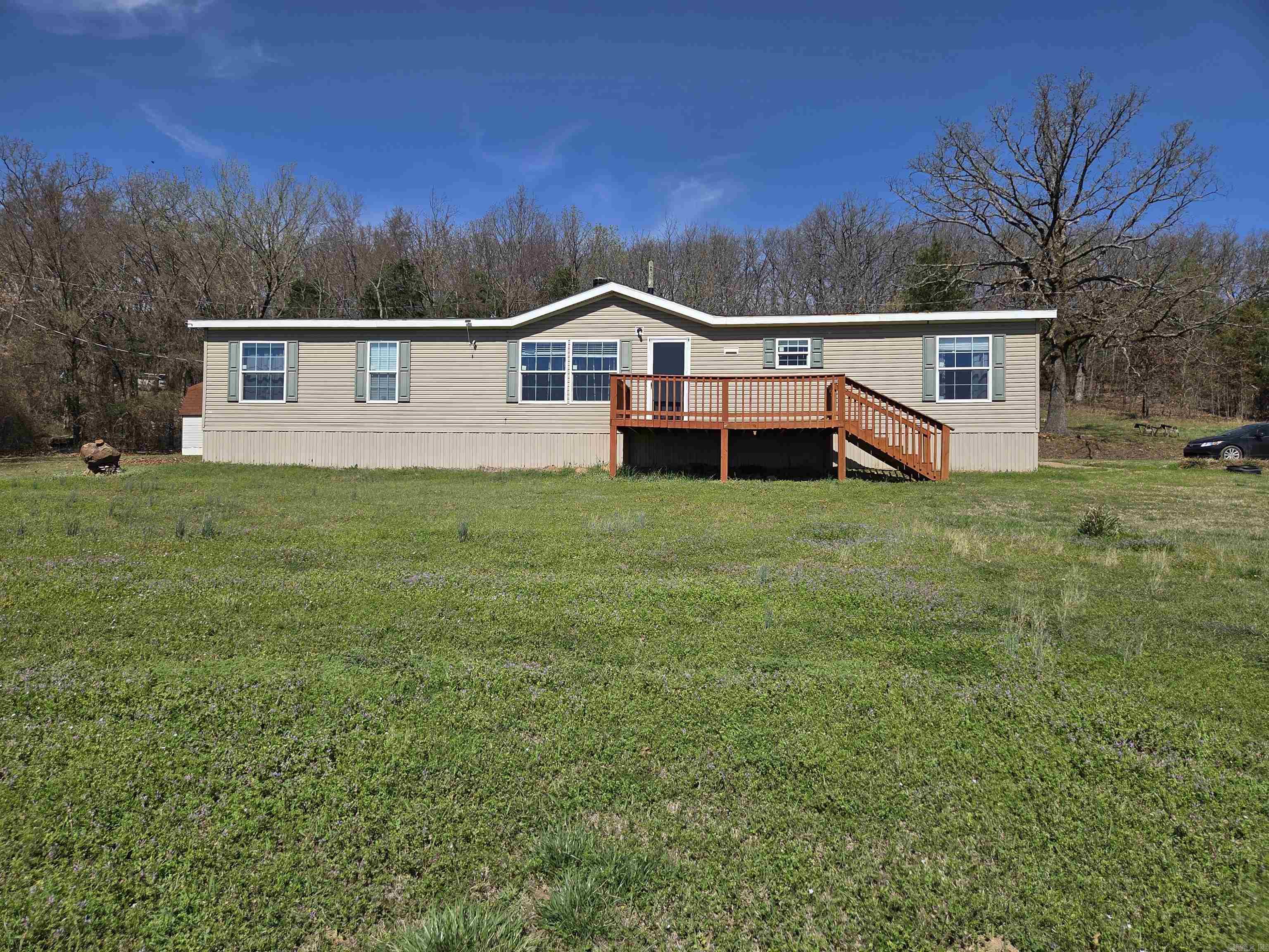 2102 Lake Shore Lane Property Photo 2