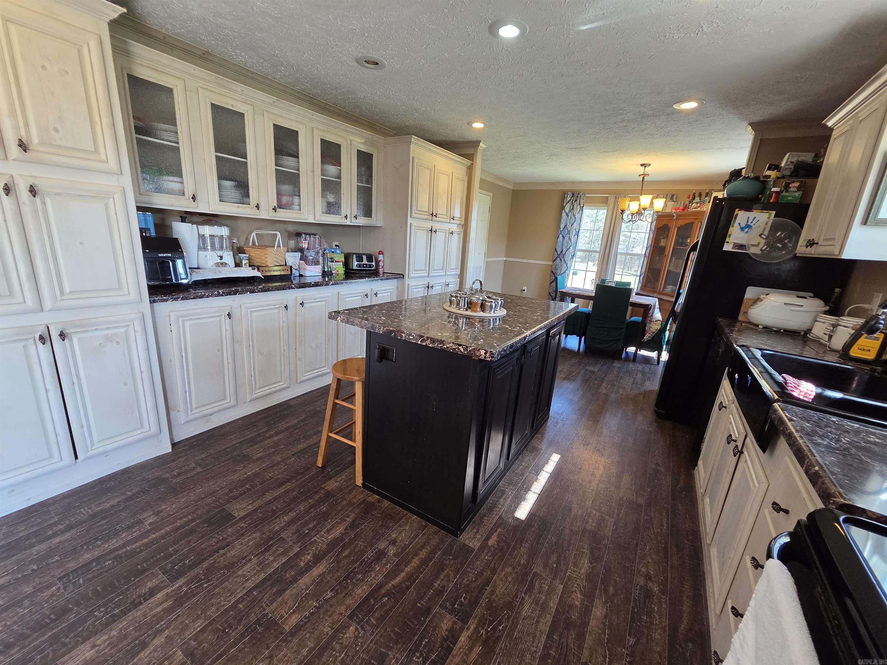 2102 Lake Shore Lane Property Photo 16
