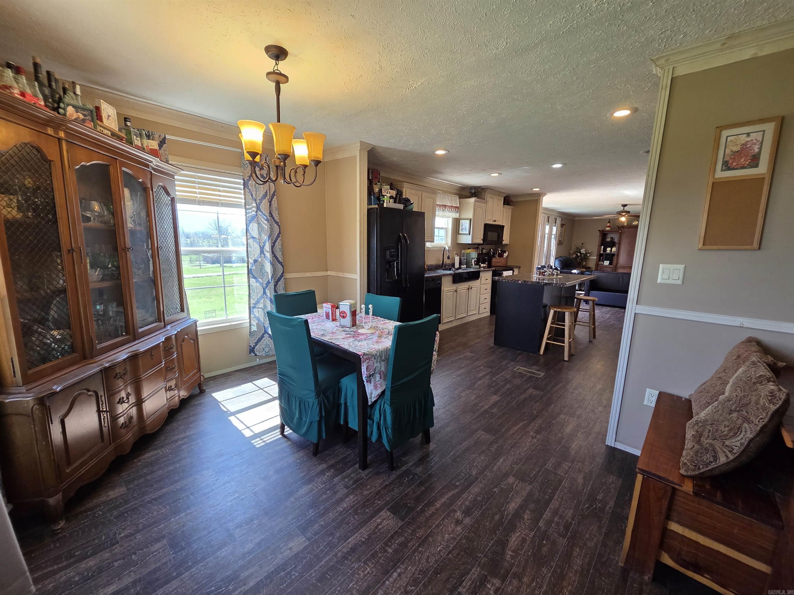 2102 Lake Shore Lane Property Photo 18