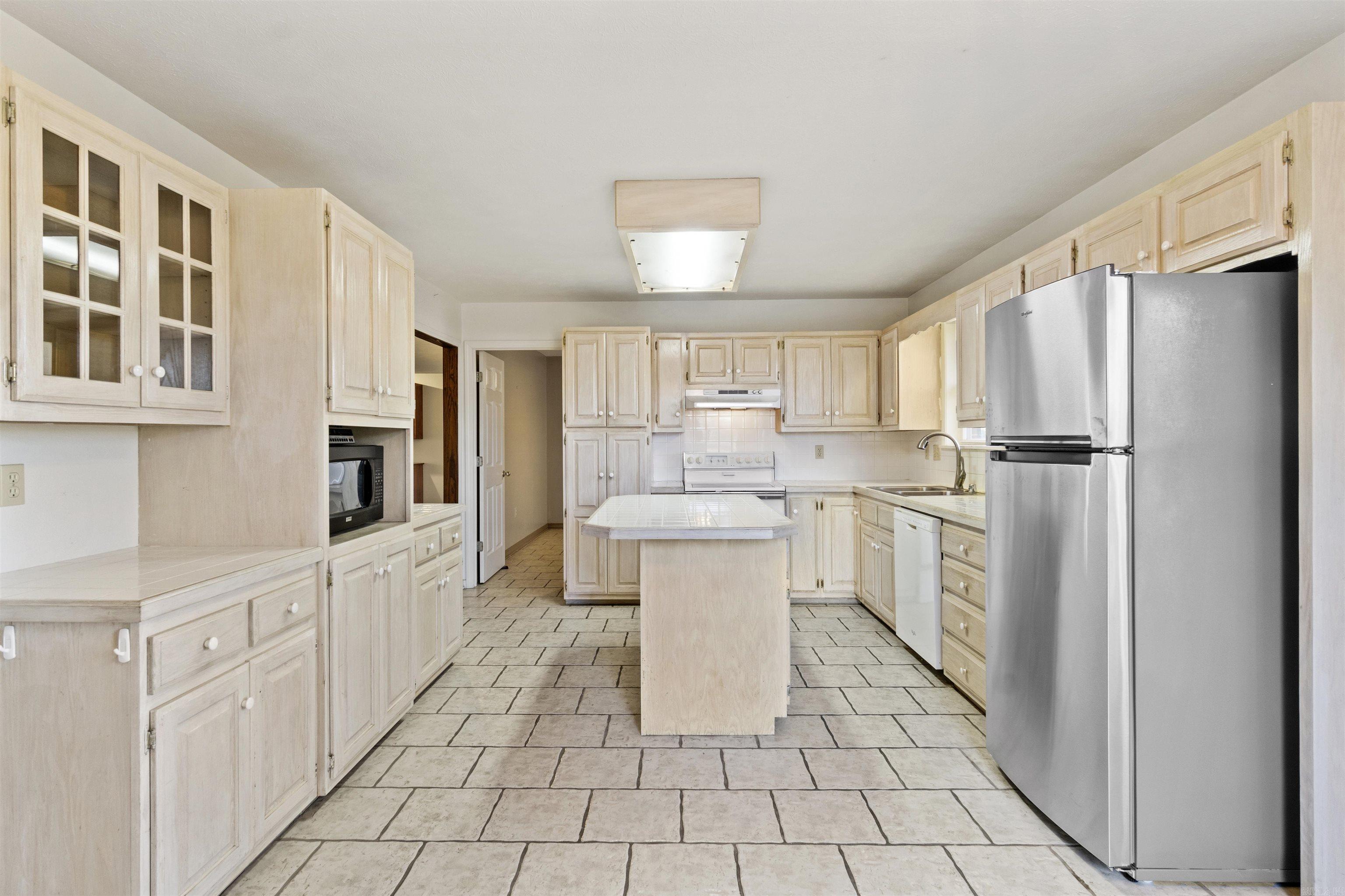 155 Jaybird Property Photo 7