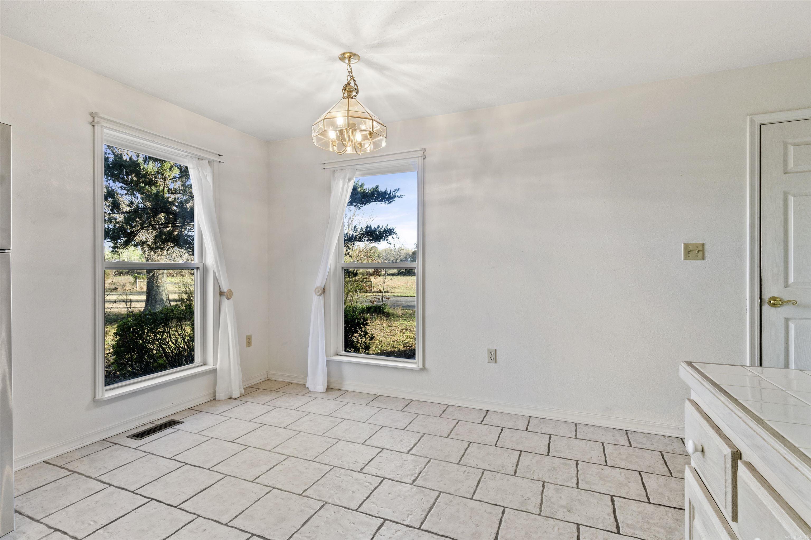 155 Jaybird Property Photo 18