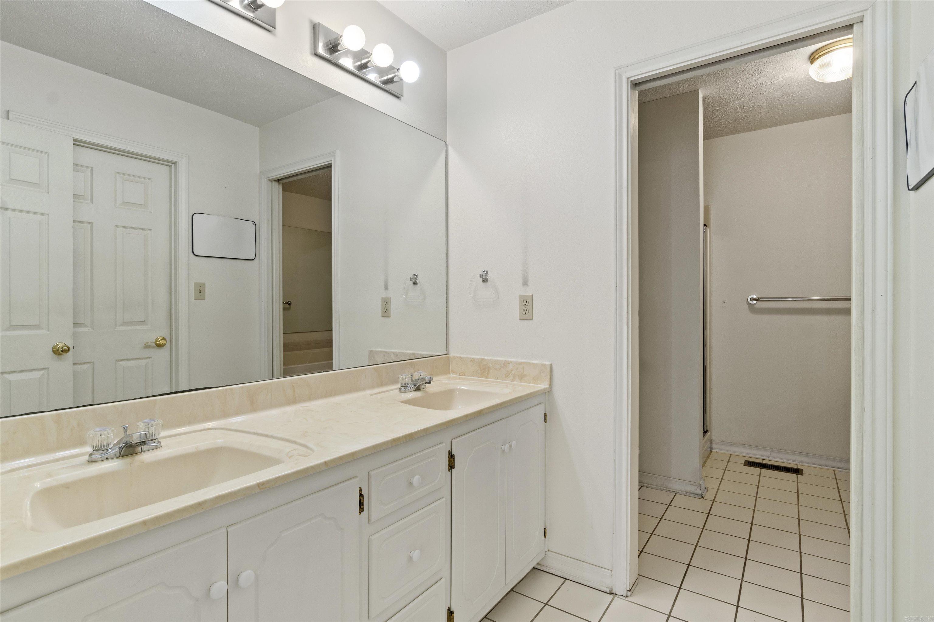 155 Jaybird Property Photo 19