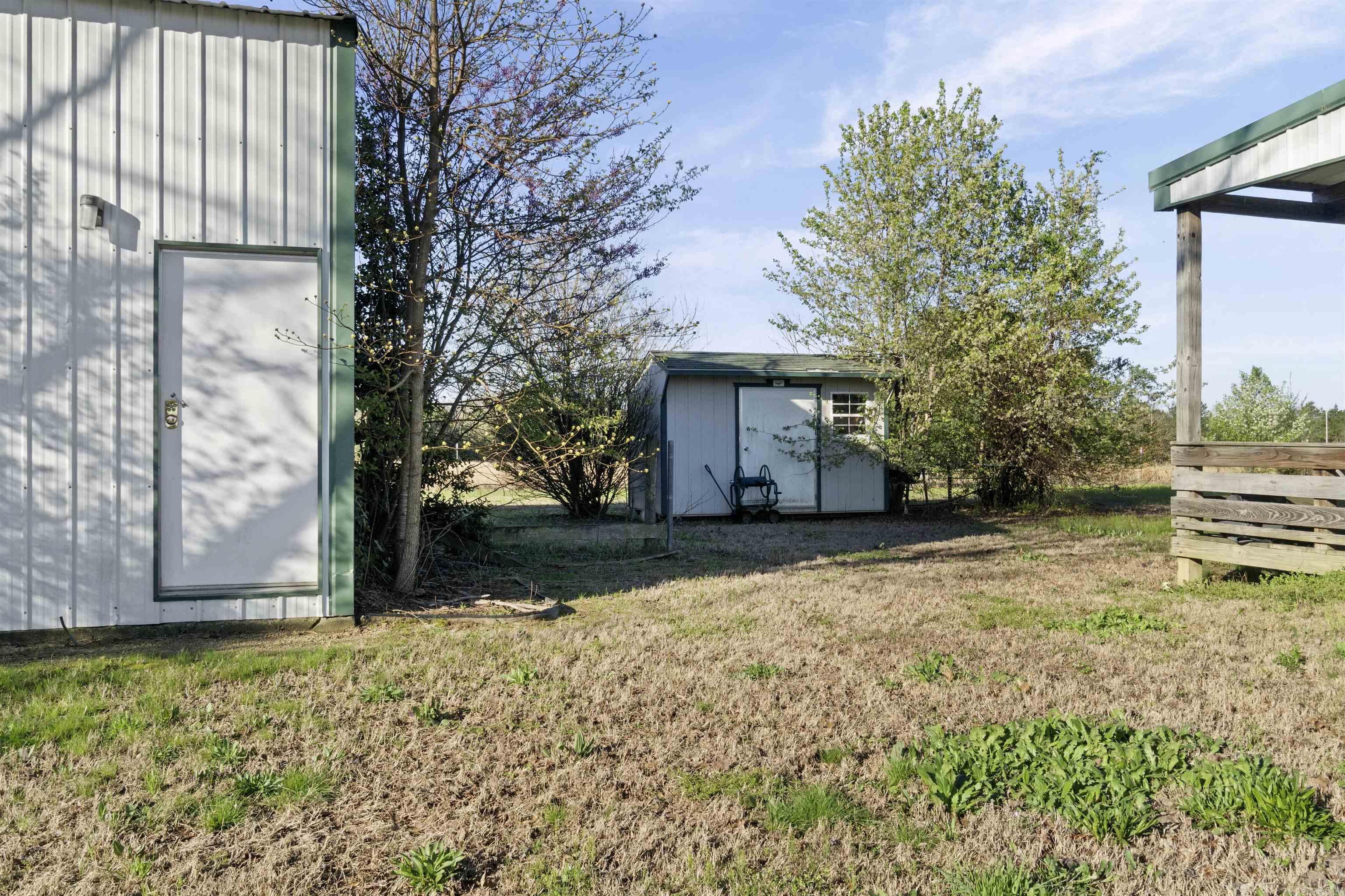 155 Jaybird Property Photo 42