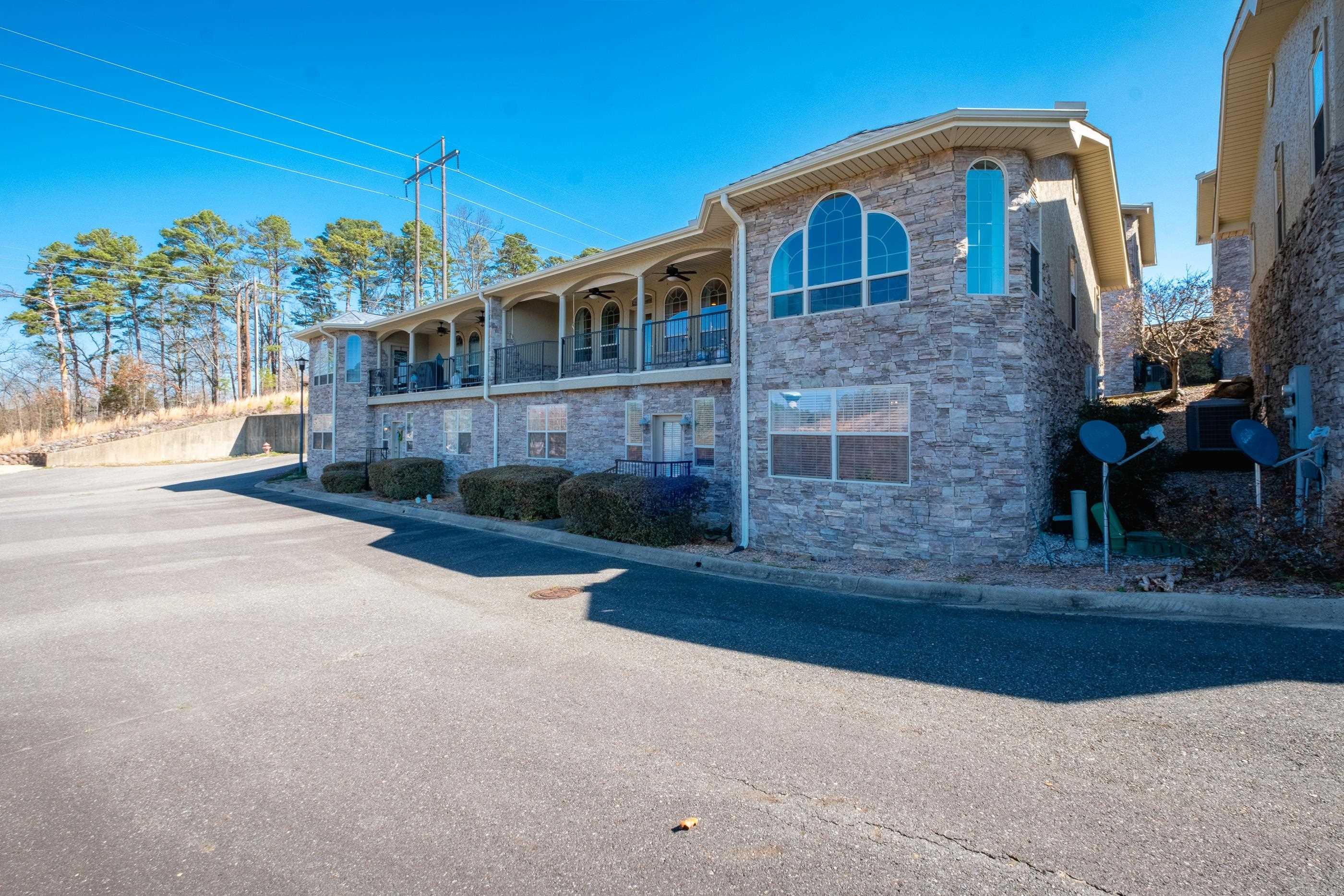 620 Grand Point Drive 25b Property Photo 38