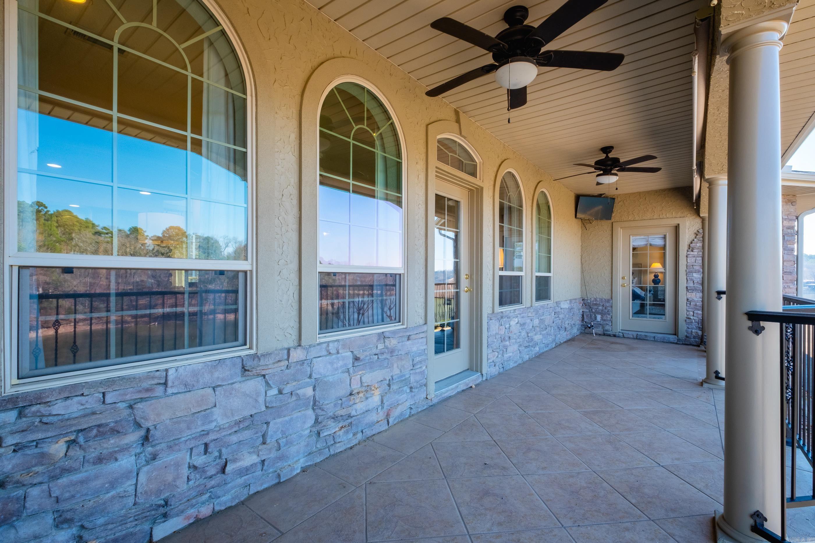 620 Grand Point Drive 25b Property Photo 40