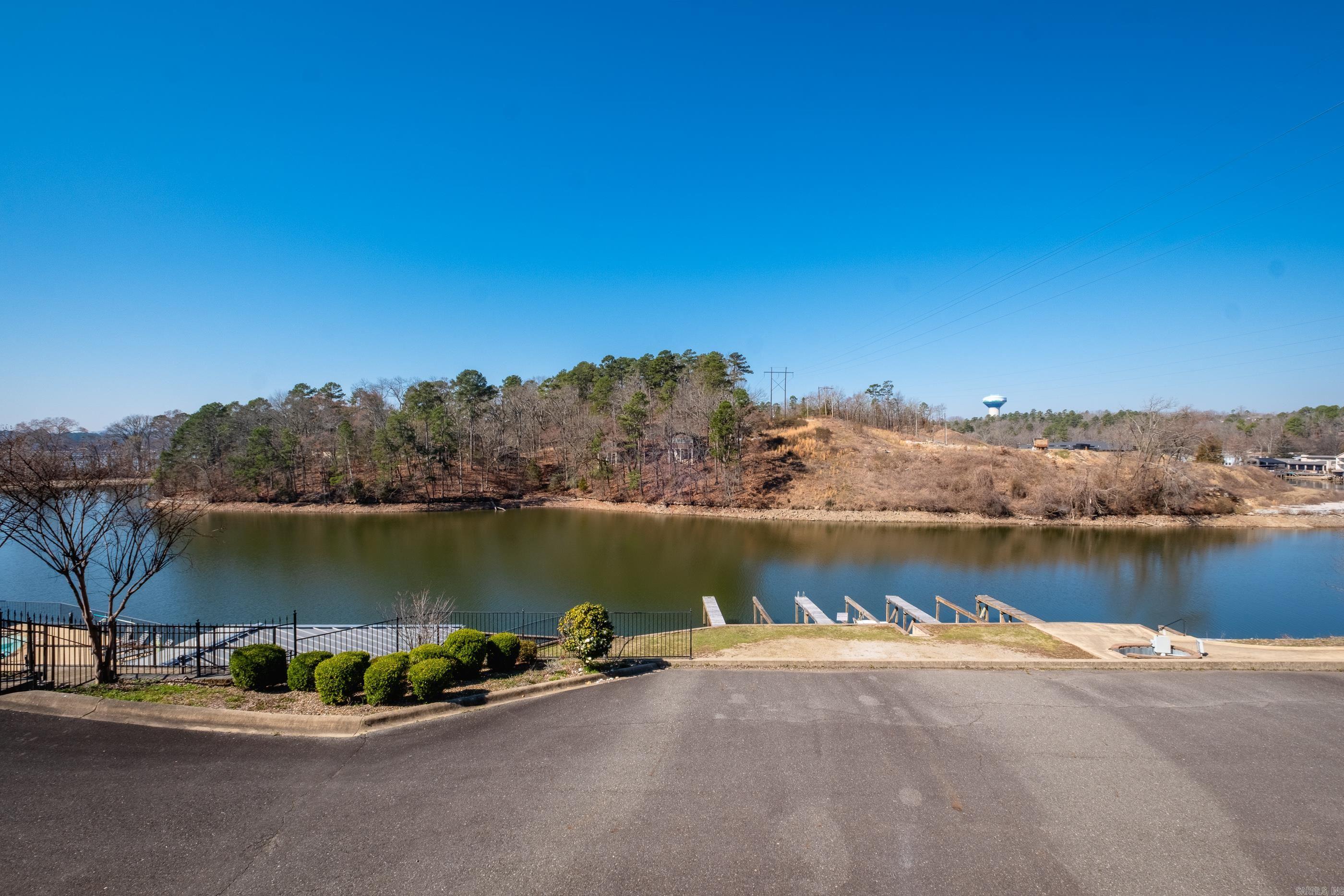 620 Grand Point Drive 25b Property Photo 42
