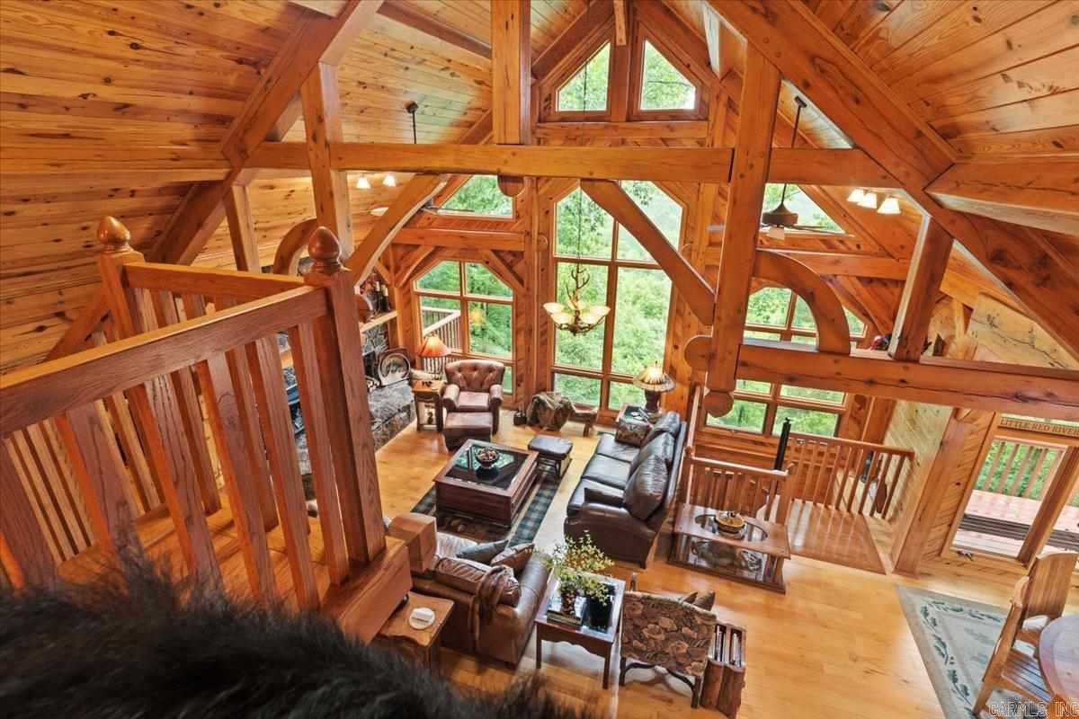 100 Trout Way Property Photo 11