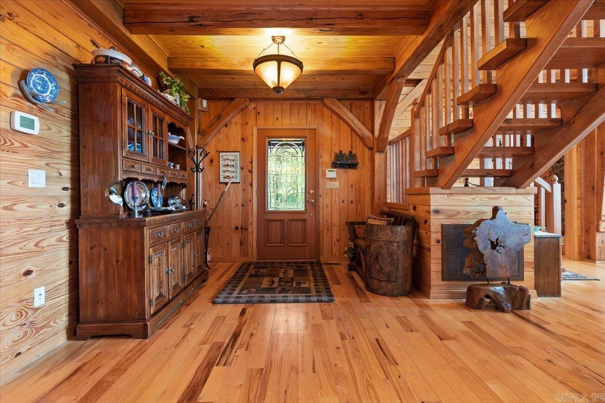 100 Trout Way Property Photo 47