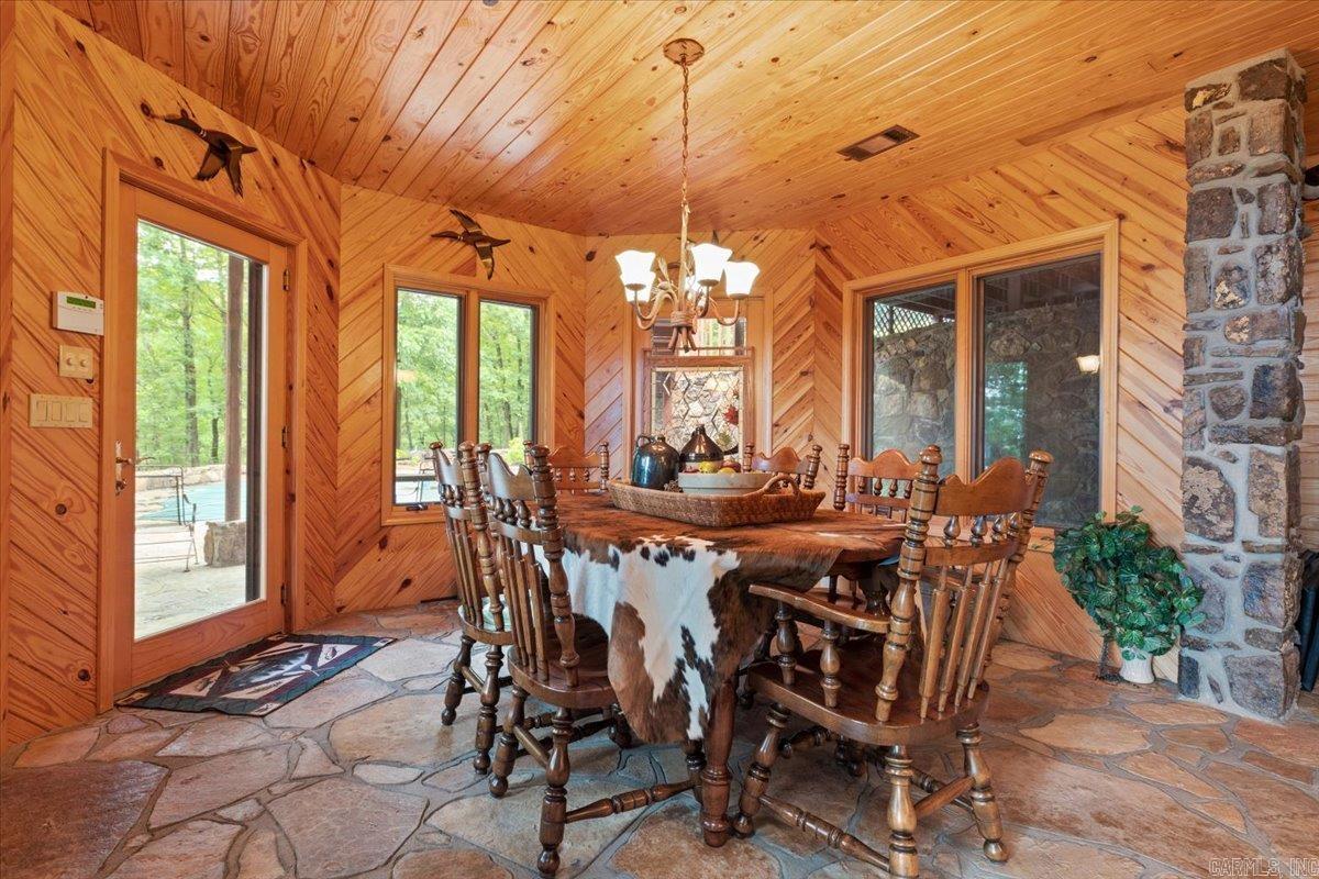 100 Trout Way Property Photo 48