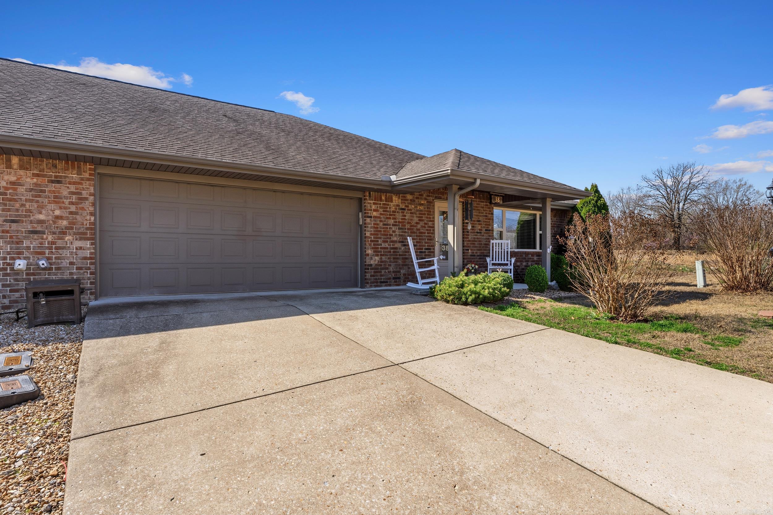 38 Devonshire Circle Property Photo 23