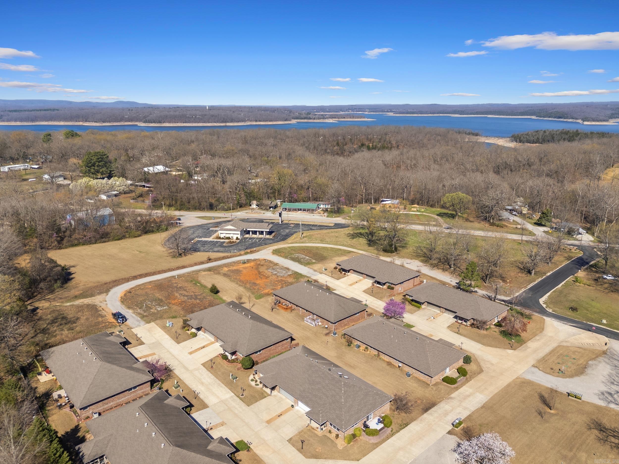 38 Devonshire Circle Property Photo 26