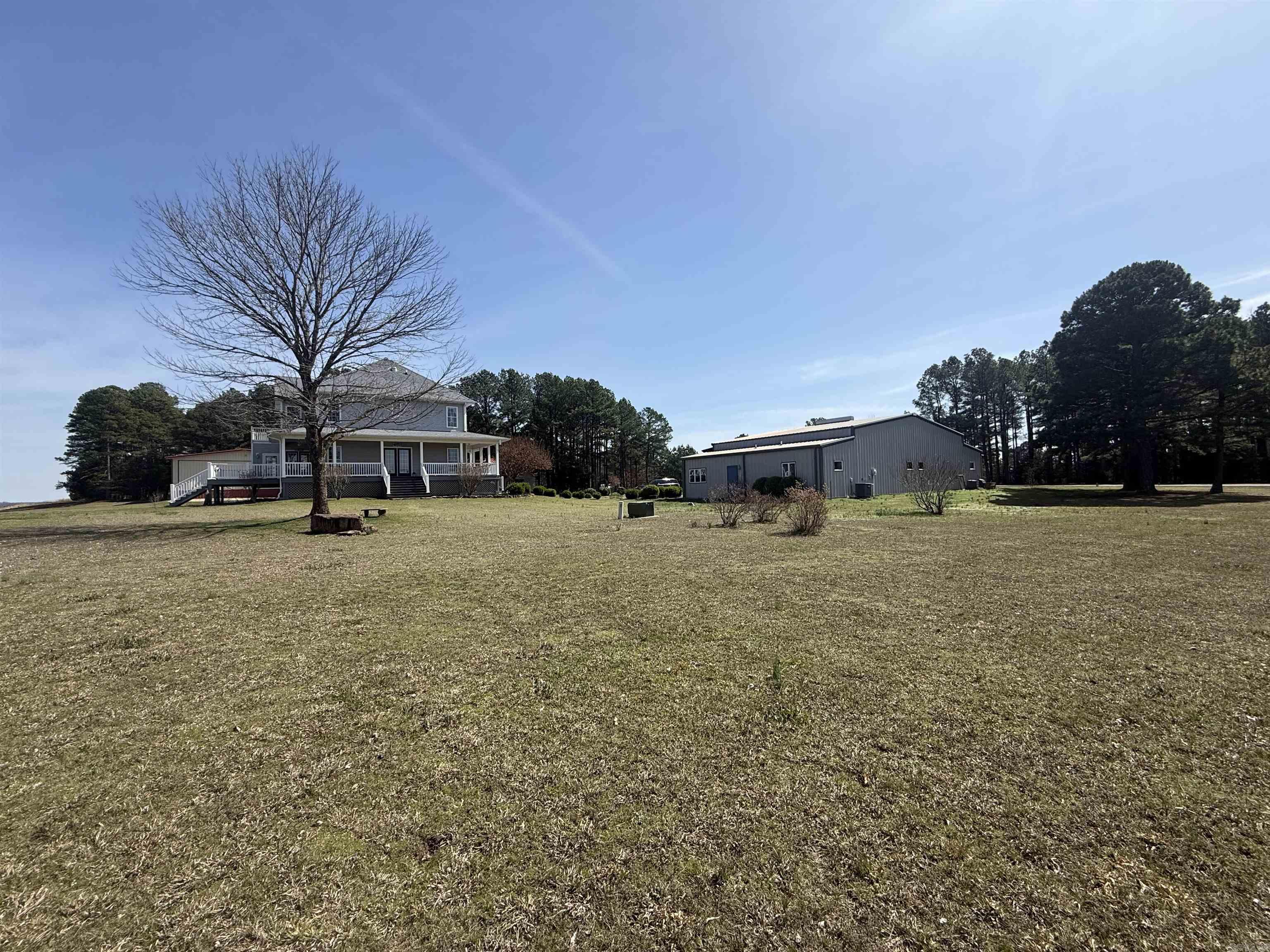 225 Stinson Drive Property Photo 6