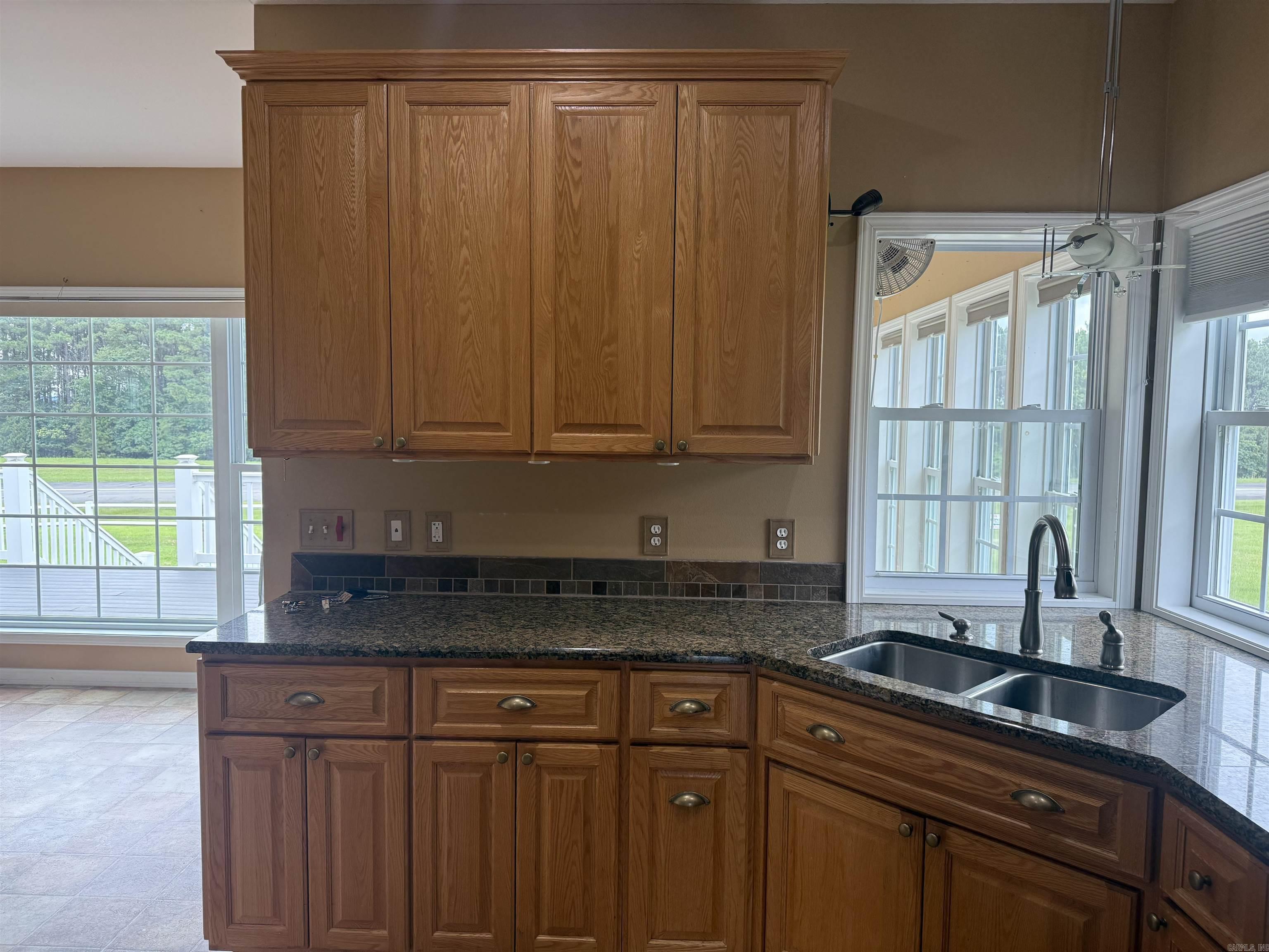 225 Stinson Drive Property Photo 17