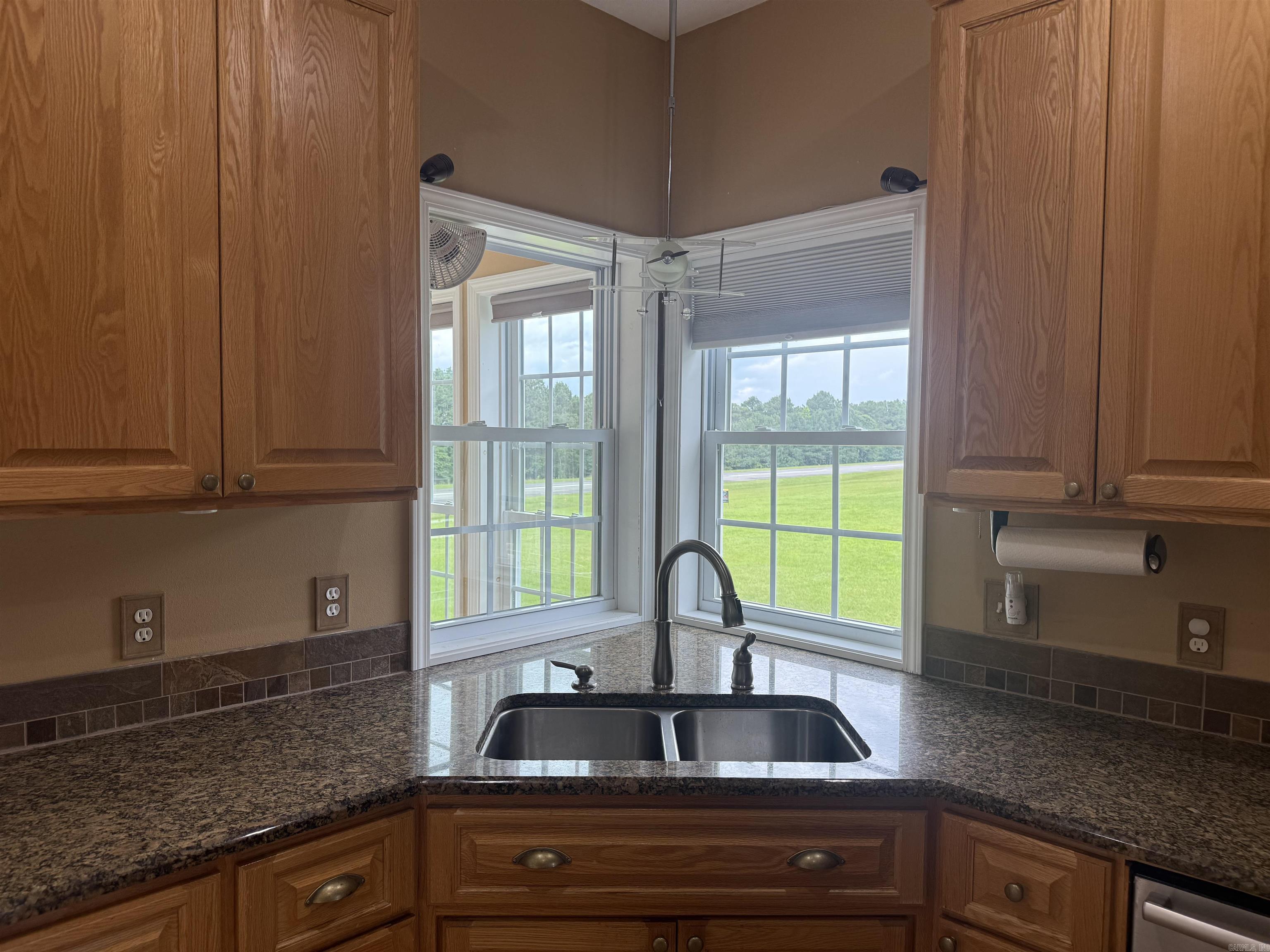225 Stinson Drive Property Photo 18