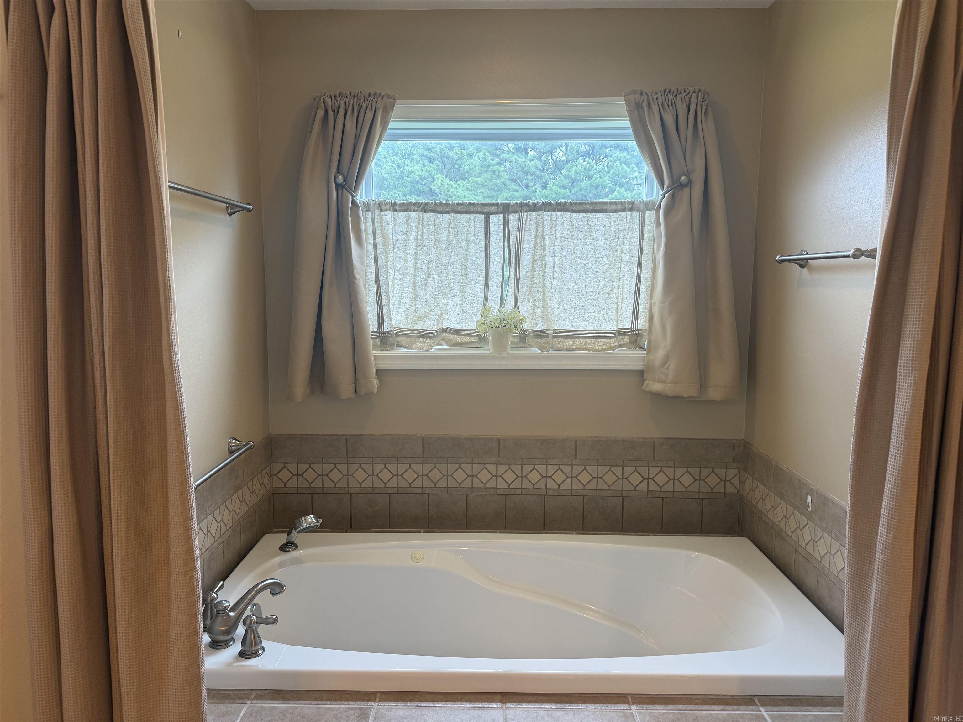 225 Stinson Drive Property Photo 25