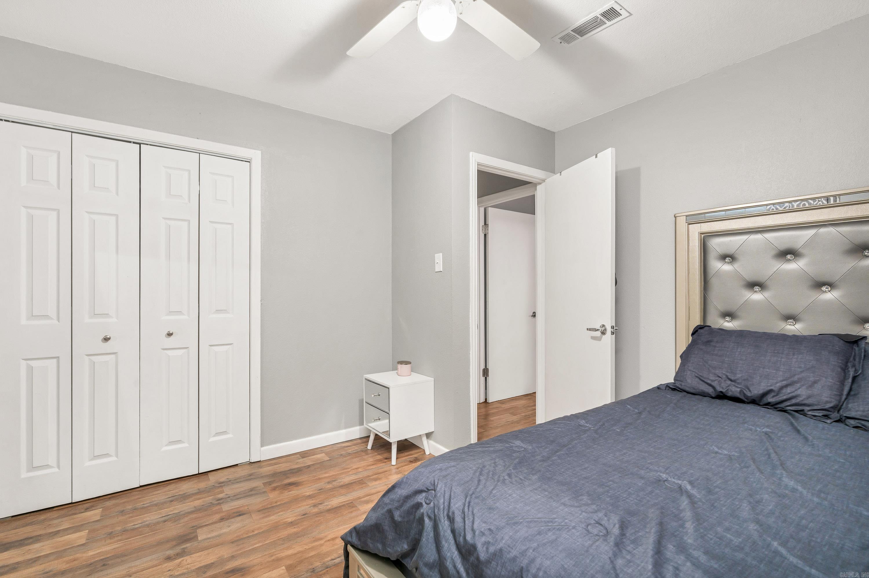 100 Park Street Property Photo 12