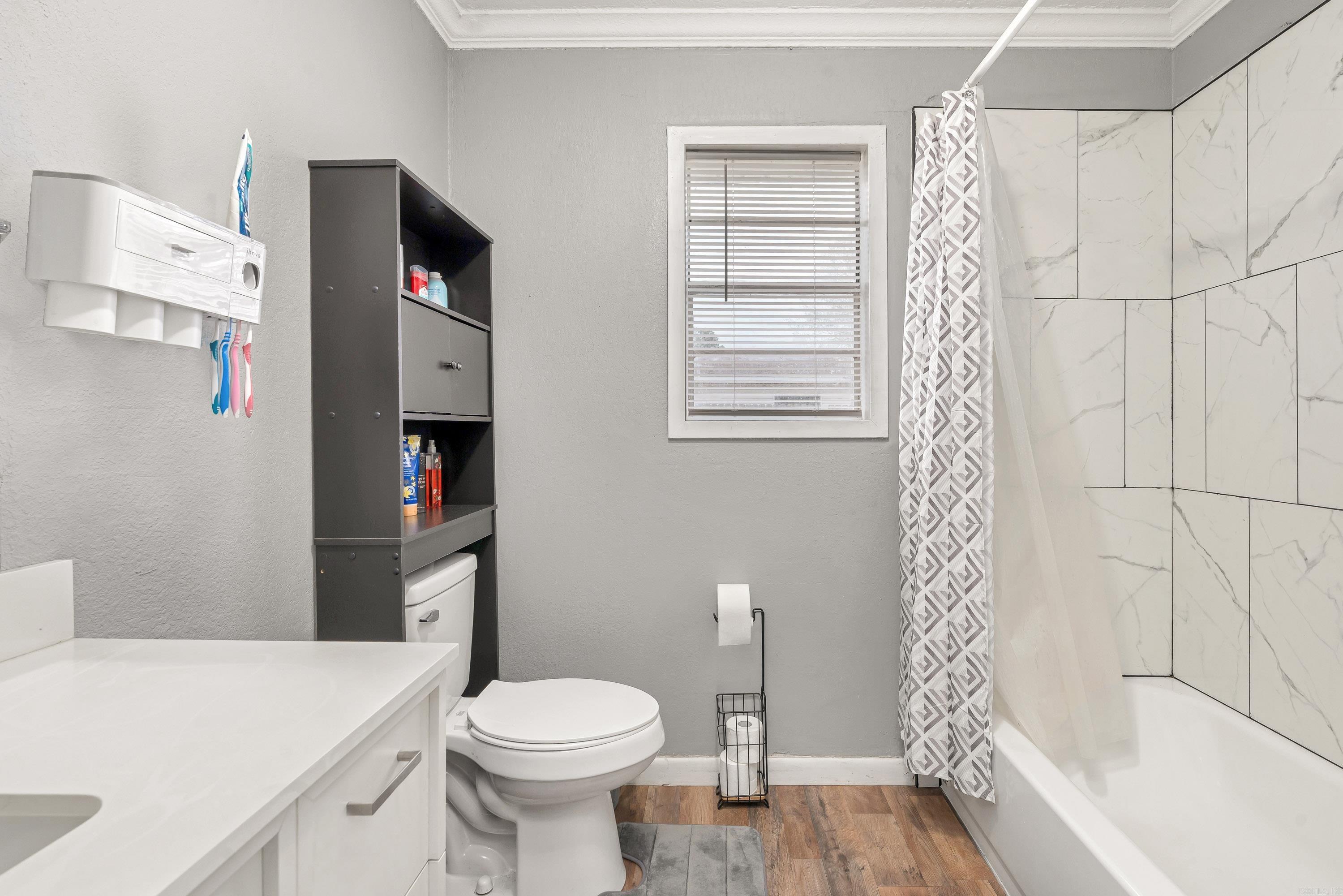 100 Park Street Property Photo 13