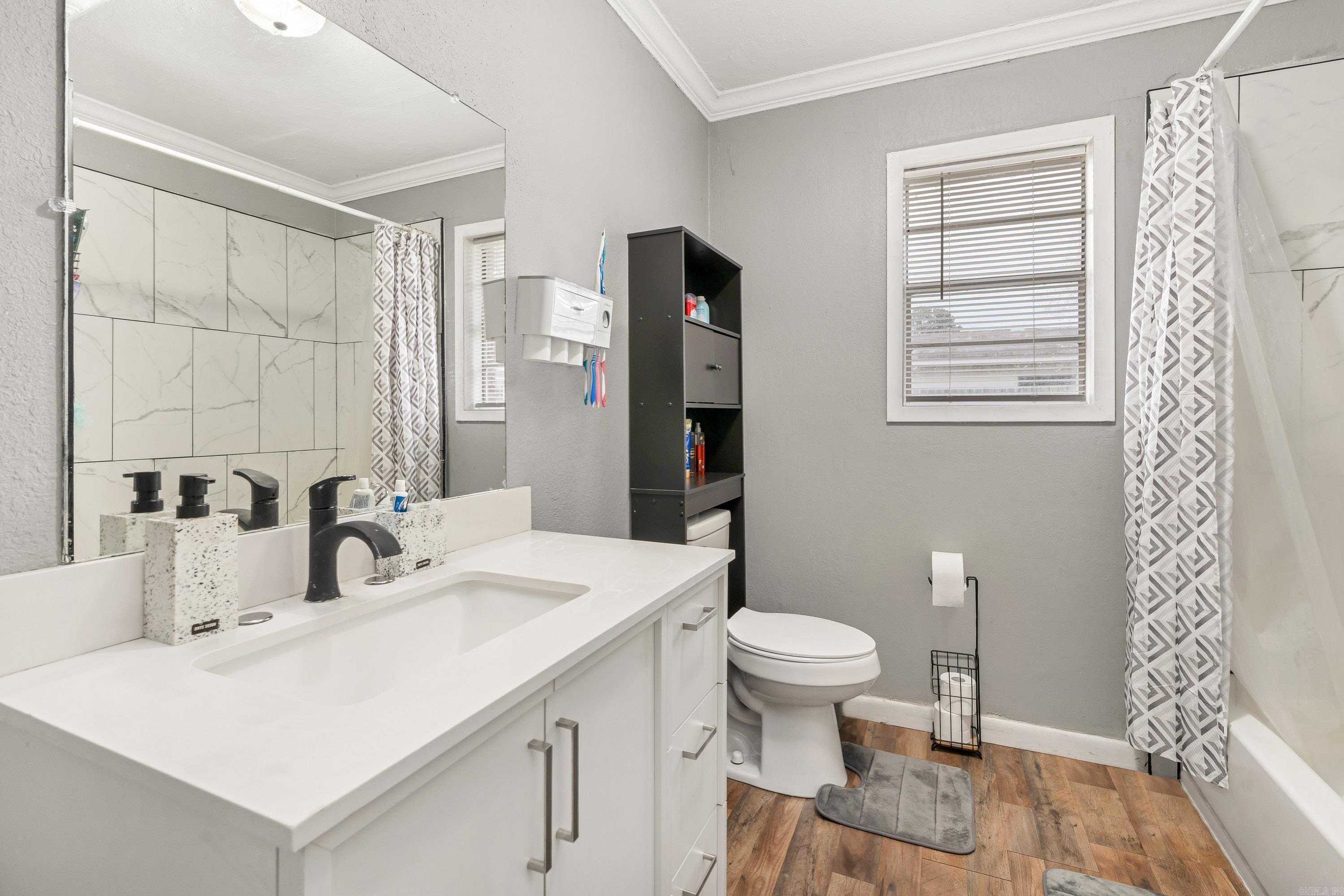 100 Park Street Property Photo 14