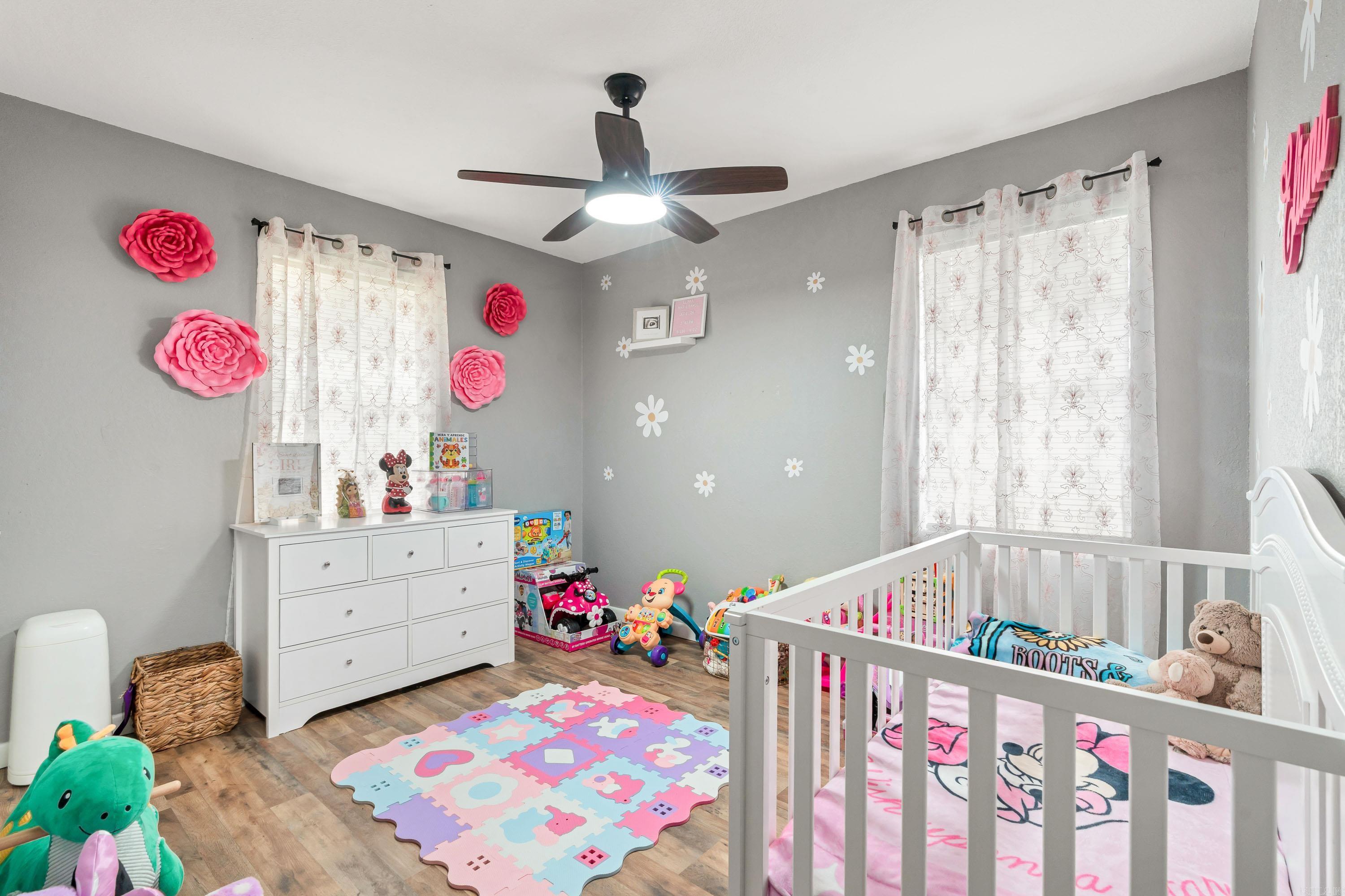 100 Park Street Property Photo 17