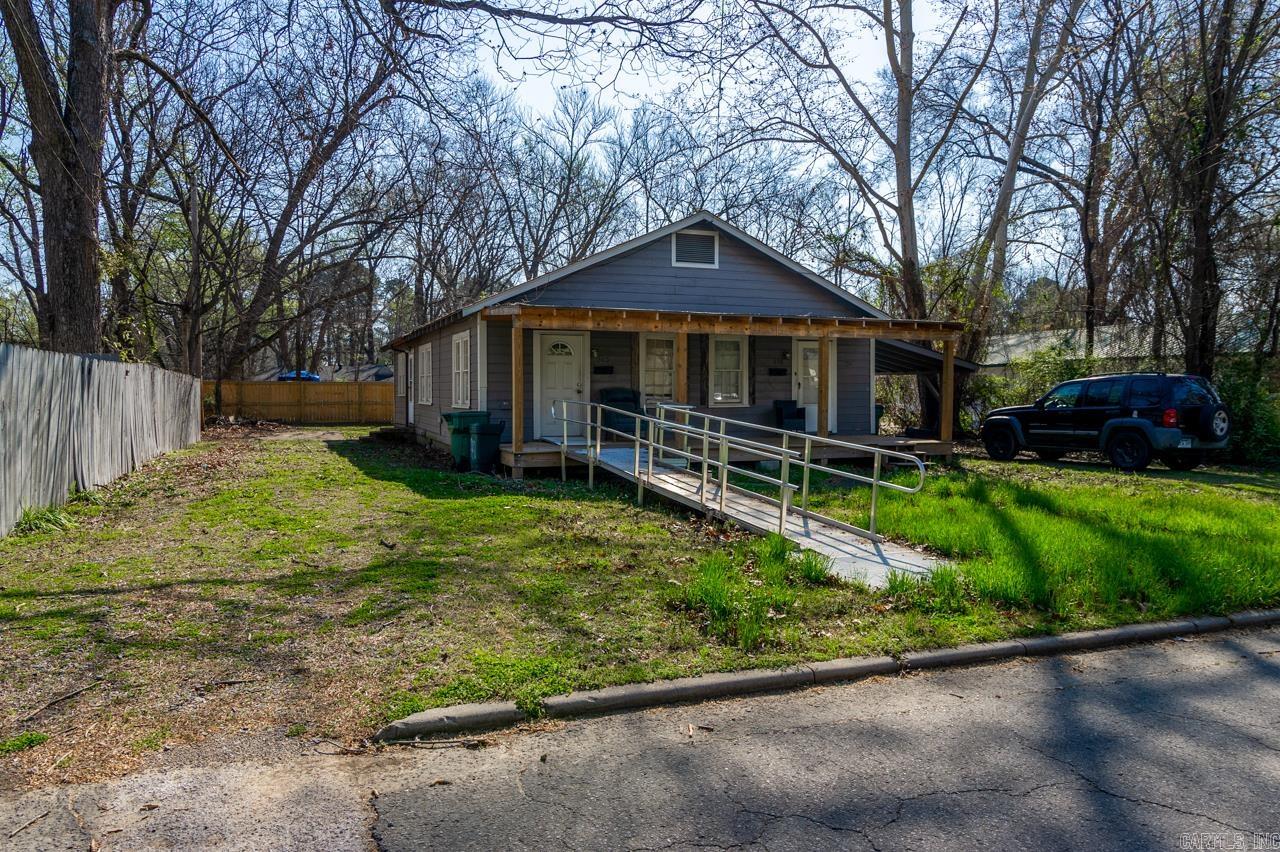 240 Ash Street Property Photo 11