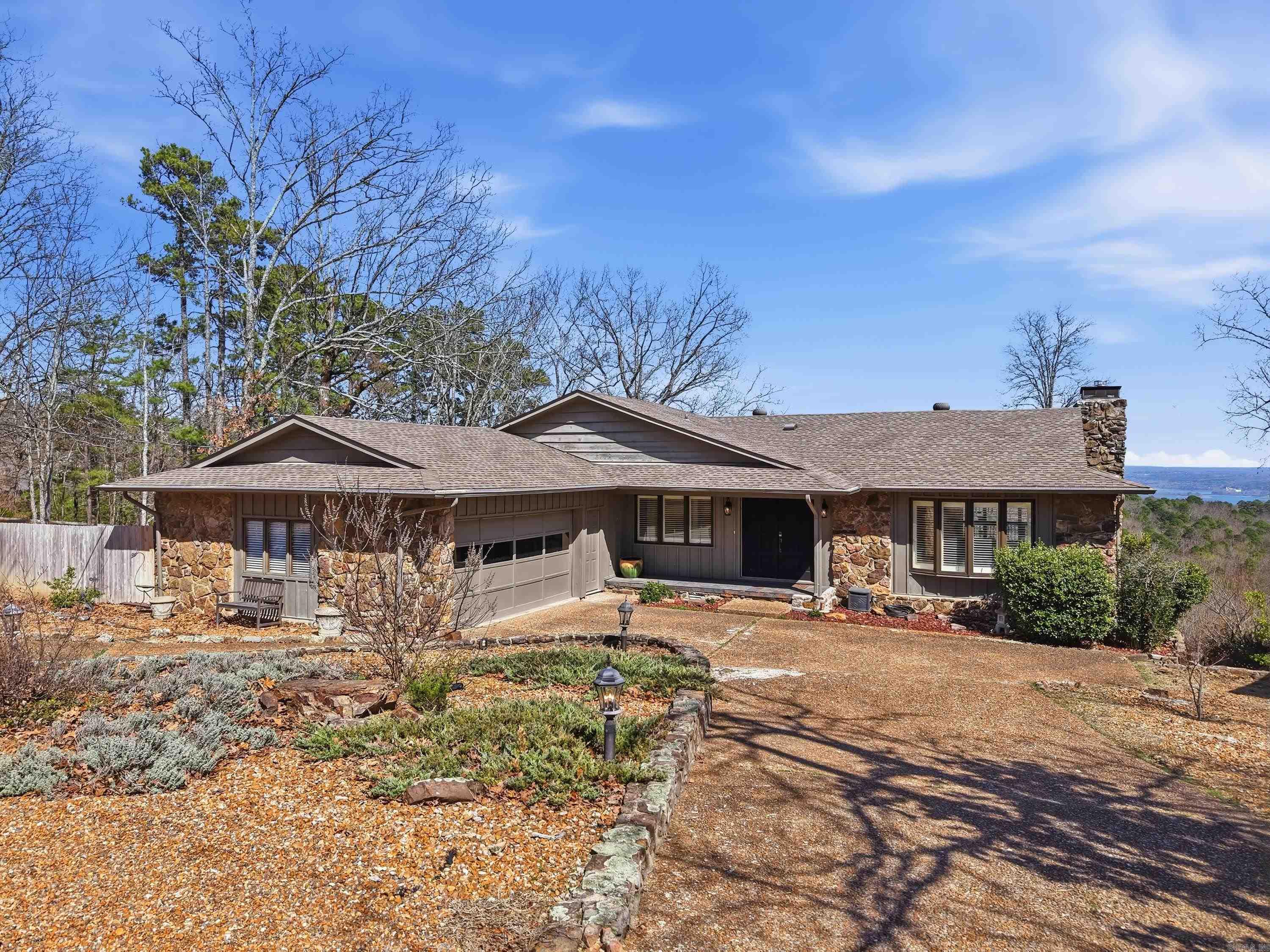 265 Pine Hill Road Property Photo 1