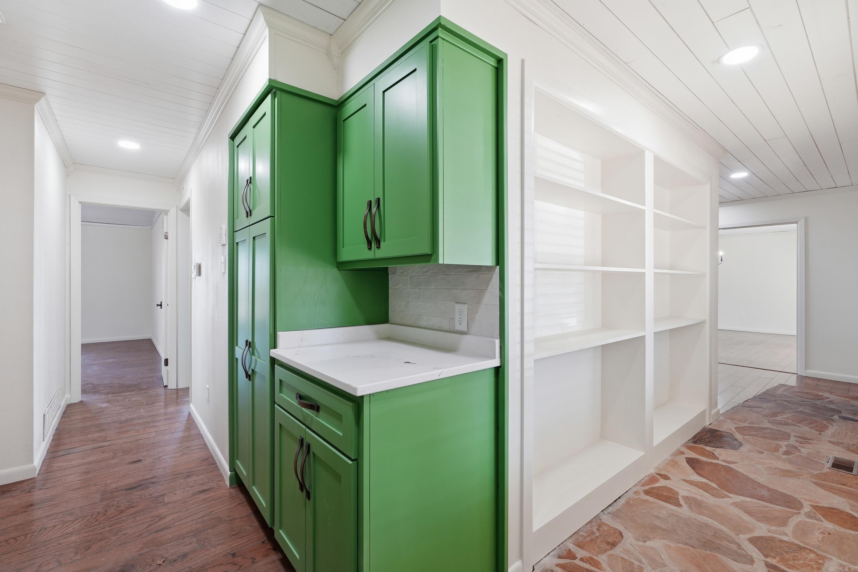 265 Pine Hill Road Property Photo 33