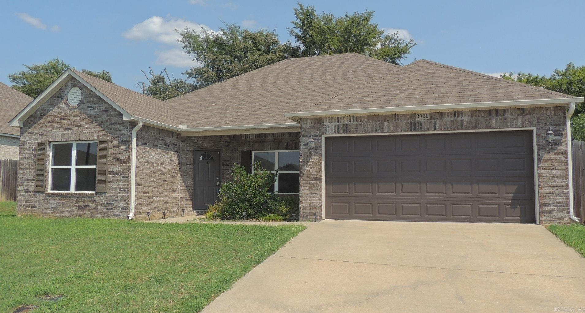 2020 Mary Alice Drive Property Photo 2