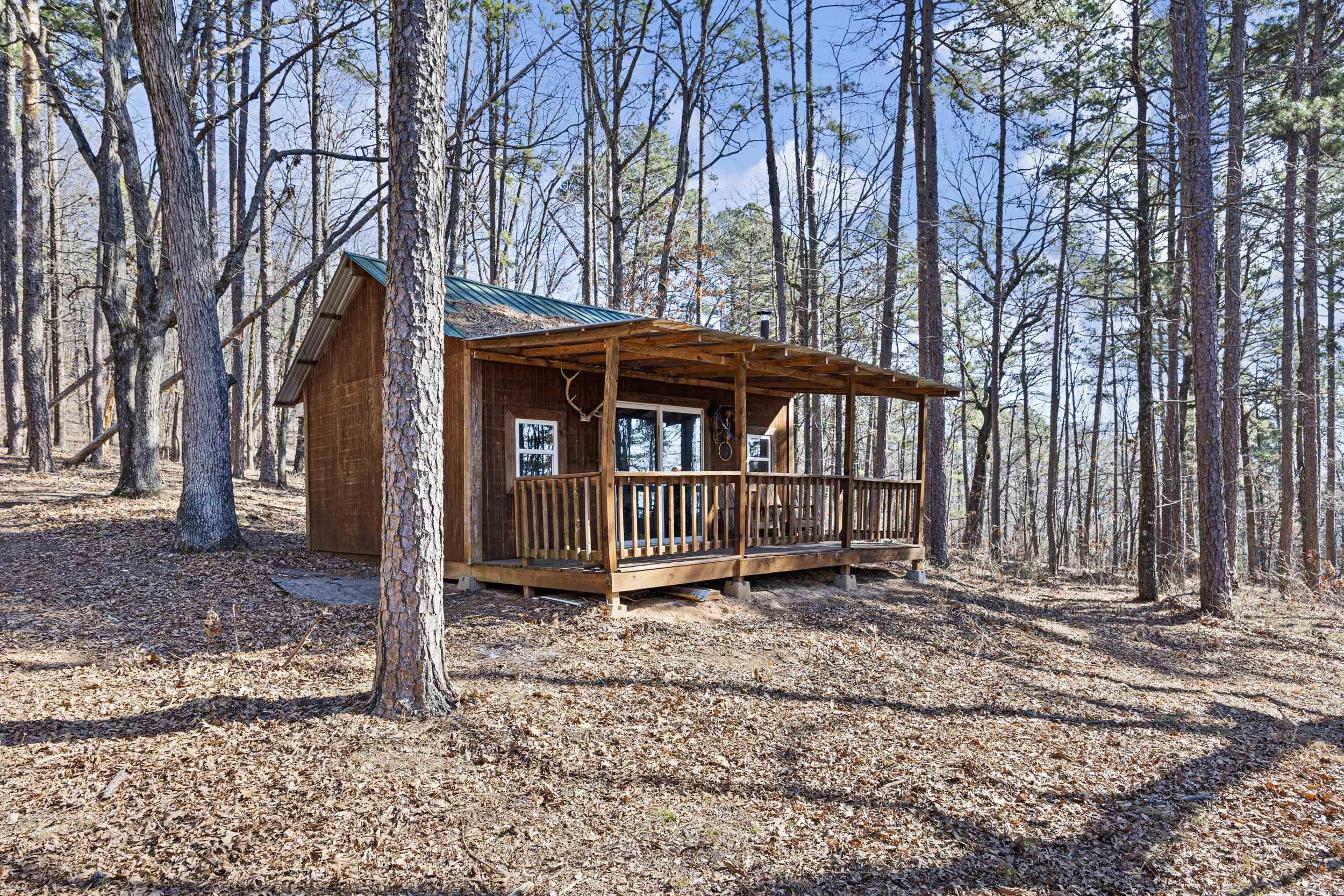 Pool Hollow Road Property Photo 1