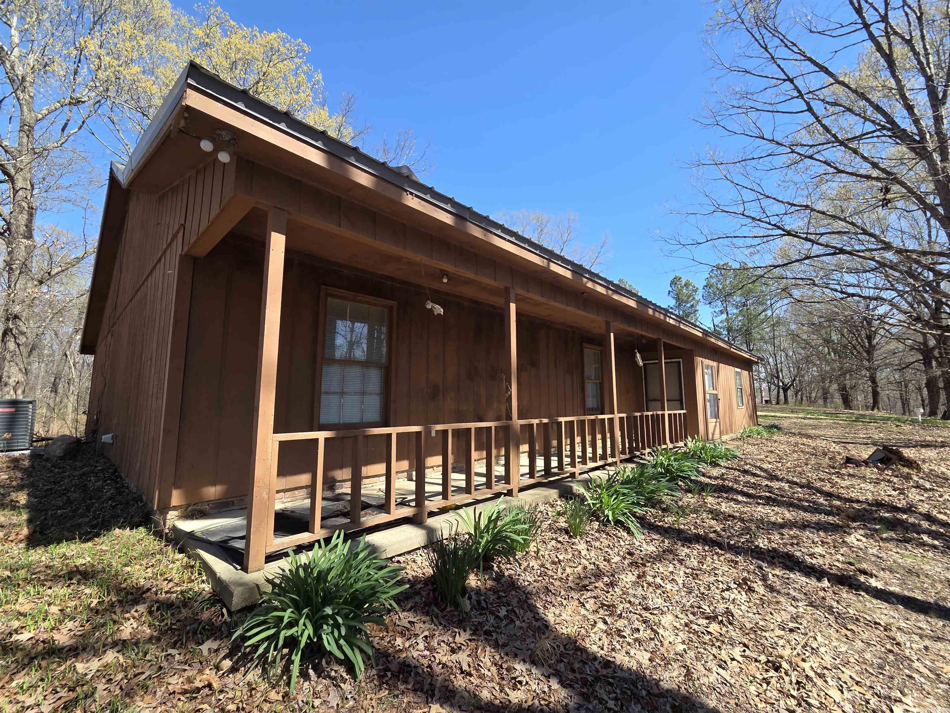 104 Cr 7010 Property Photo 2