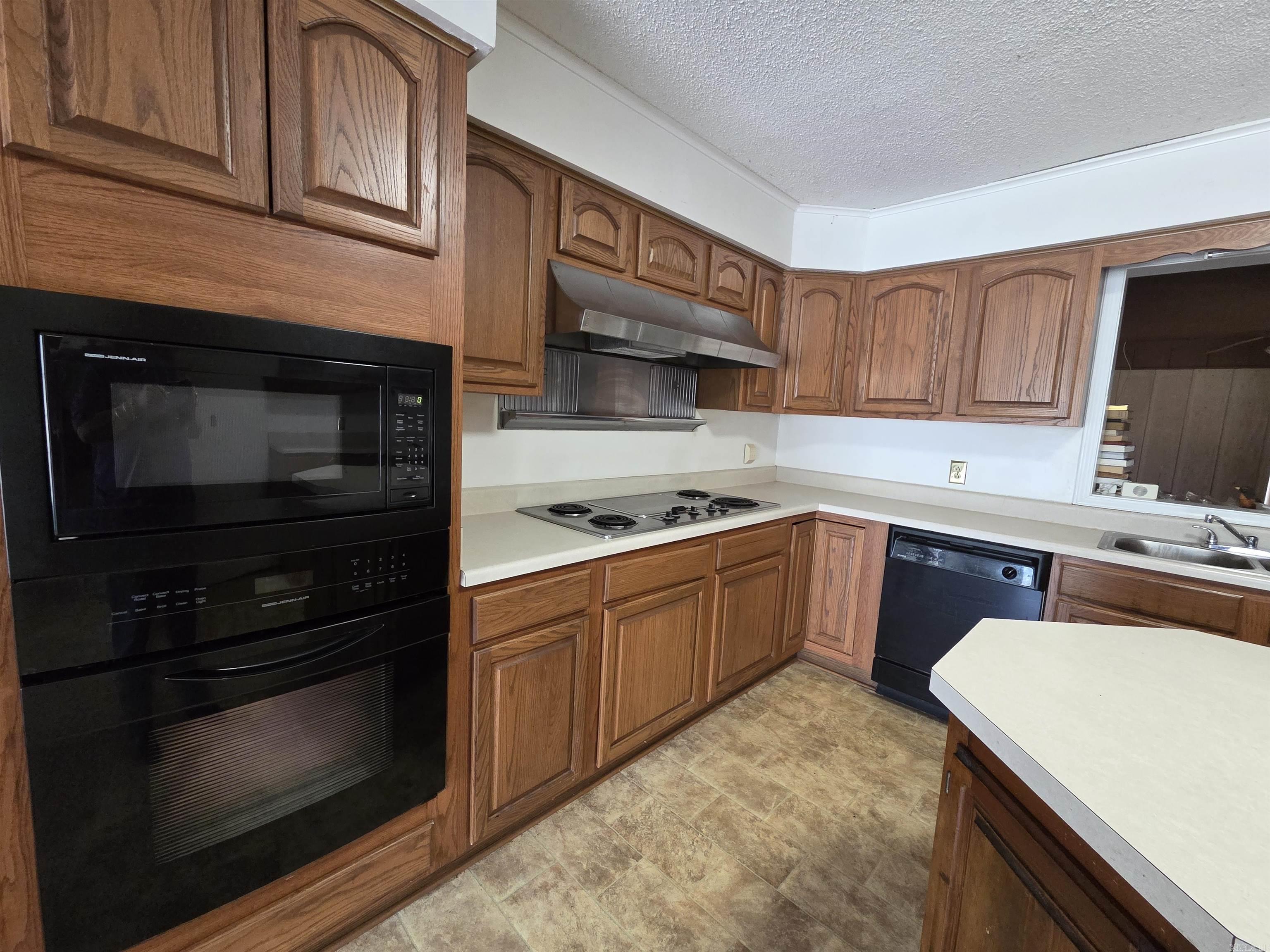 104 Cr 7010 Property Photo 8