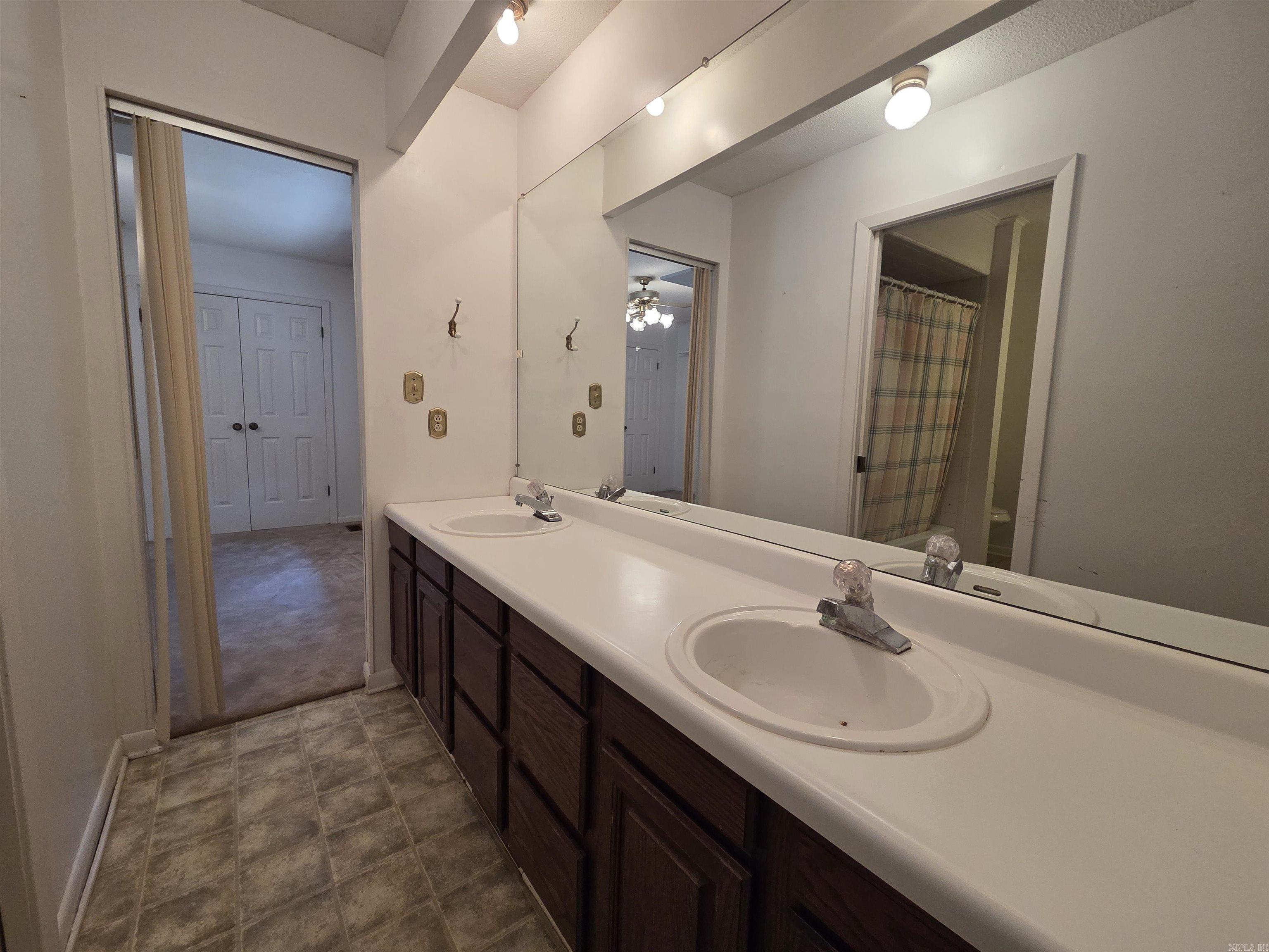 104 Cr 7010 Property Photo 32